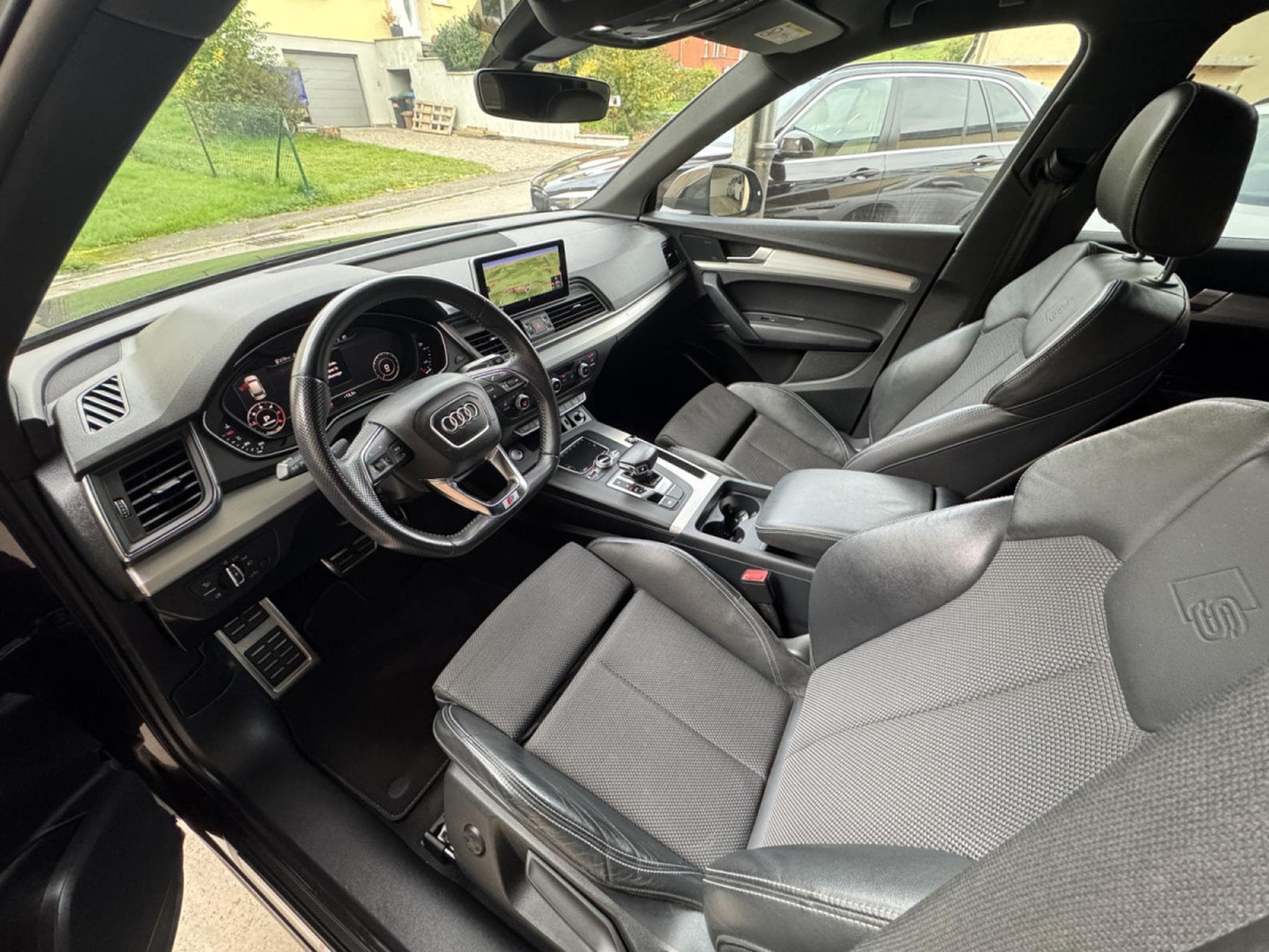 Audi Q5 40 TDI S-LINE QUATTRO (2018) - Photo 10