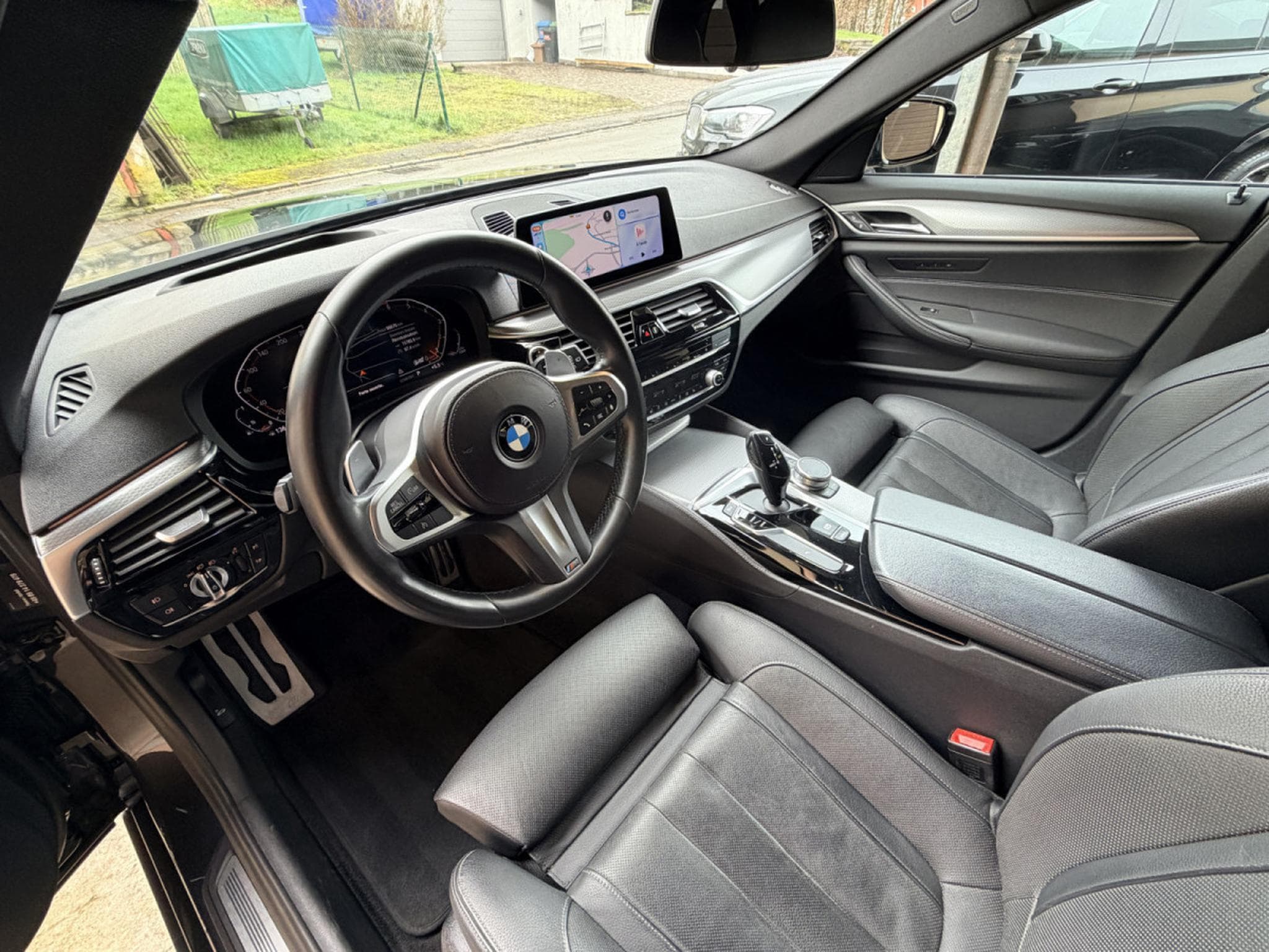 BMW 530 i Touring PACK-M Int/Ext  Head-up Car Play 252CV (2020) - Foto 10