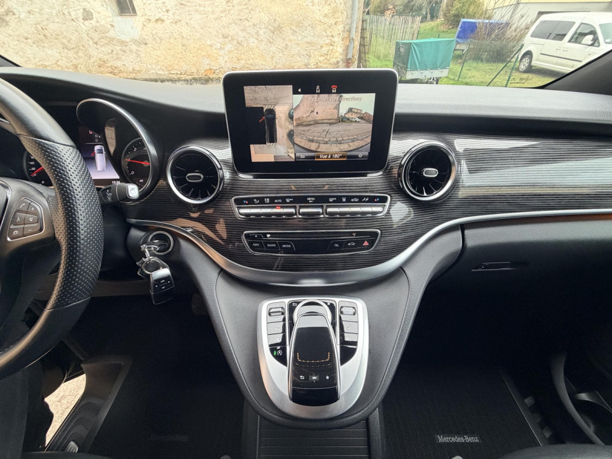 Mercedes V 250 d Avangarde Pack-Sport EXTRA LONG 360°  8 Places 190cv (2020) - Photo 12