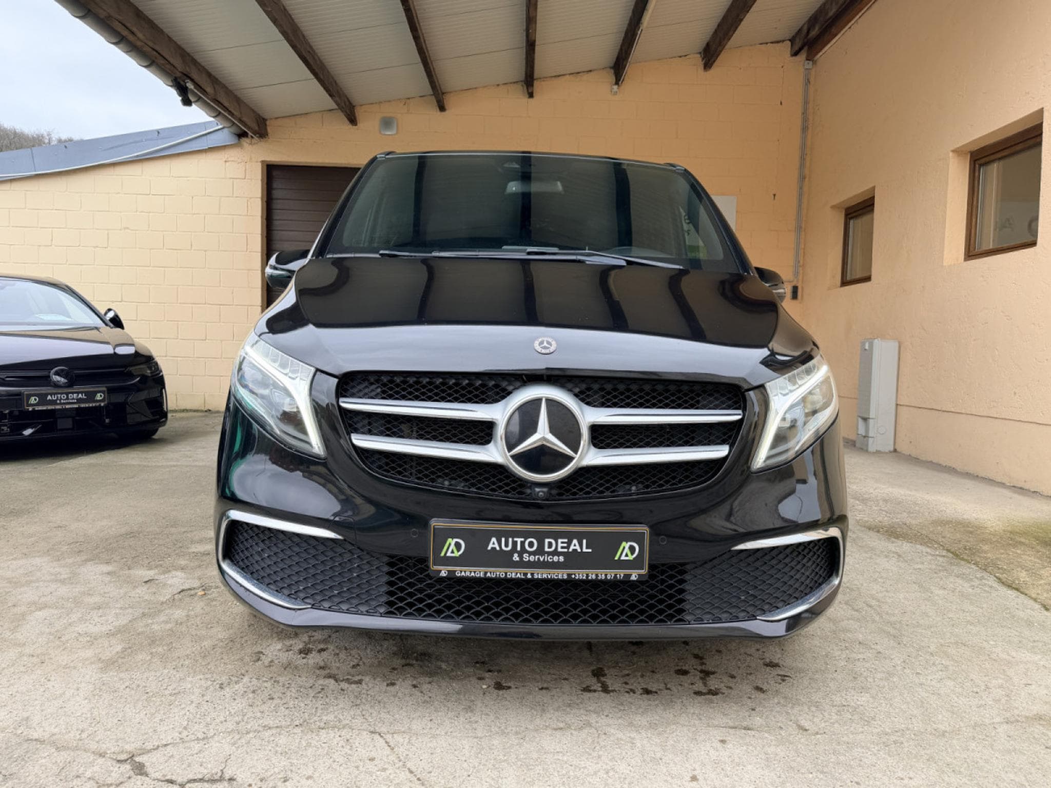 Mercedes V 250 d Avangarde Pack-Sport EXTRA LONG 360°  8 Places 190cv (2020) - Photo 2