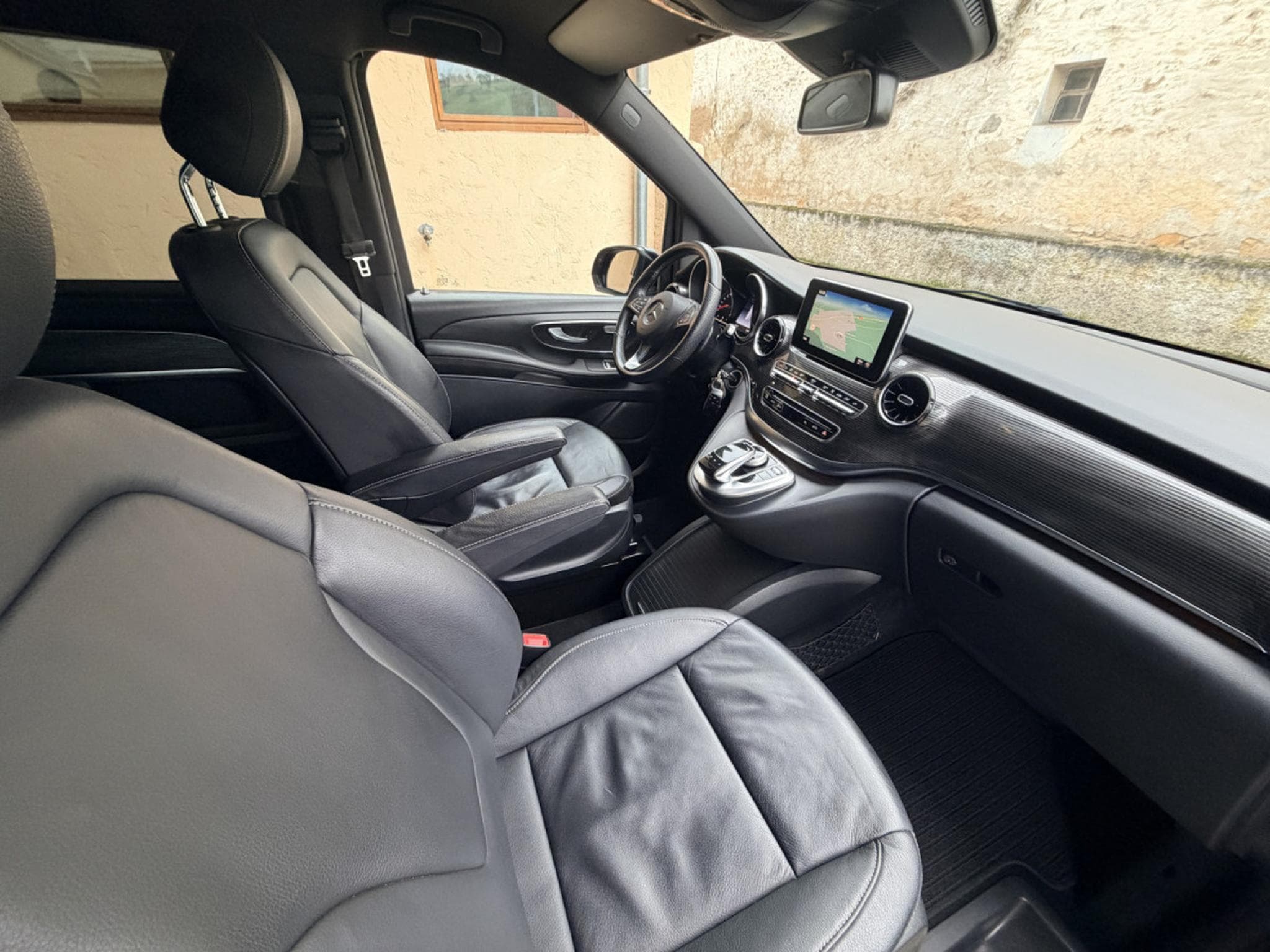 Mercedes V 250 d Avangarde Pack-Sport EXTRA LONG 360°  8 Places 190cv (2020) - Photo 7