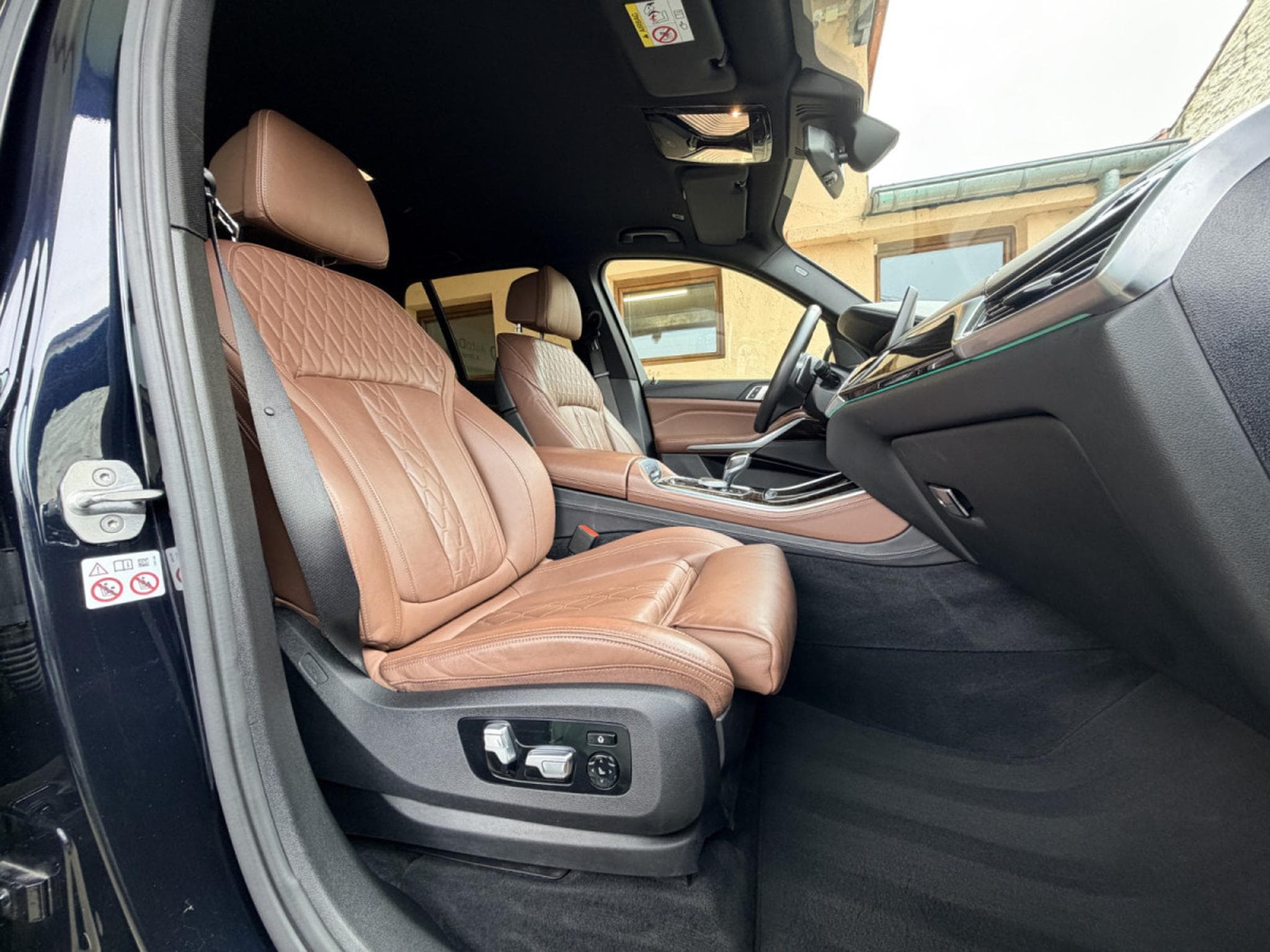 BMW X5M 50 i 4.4 Head-Up Camera 360° 530cv (2019) - Photo 10