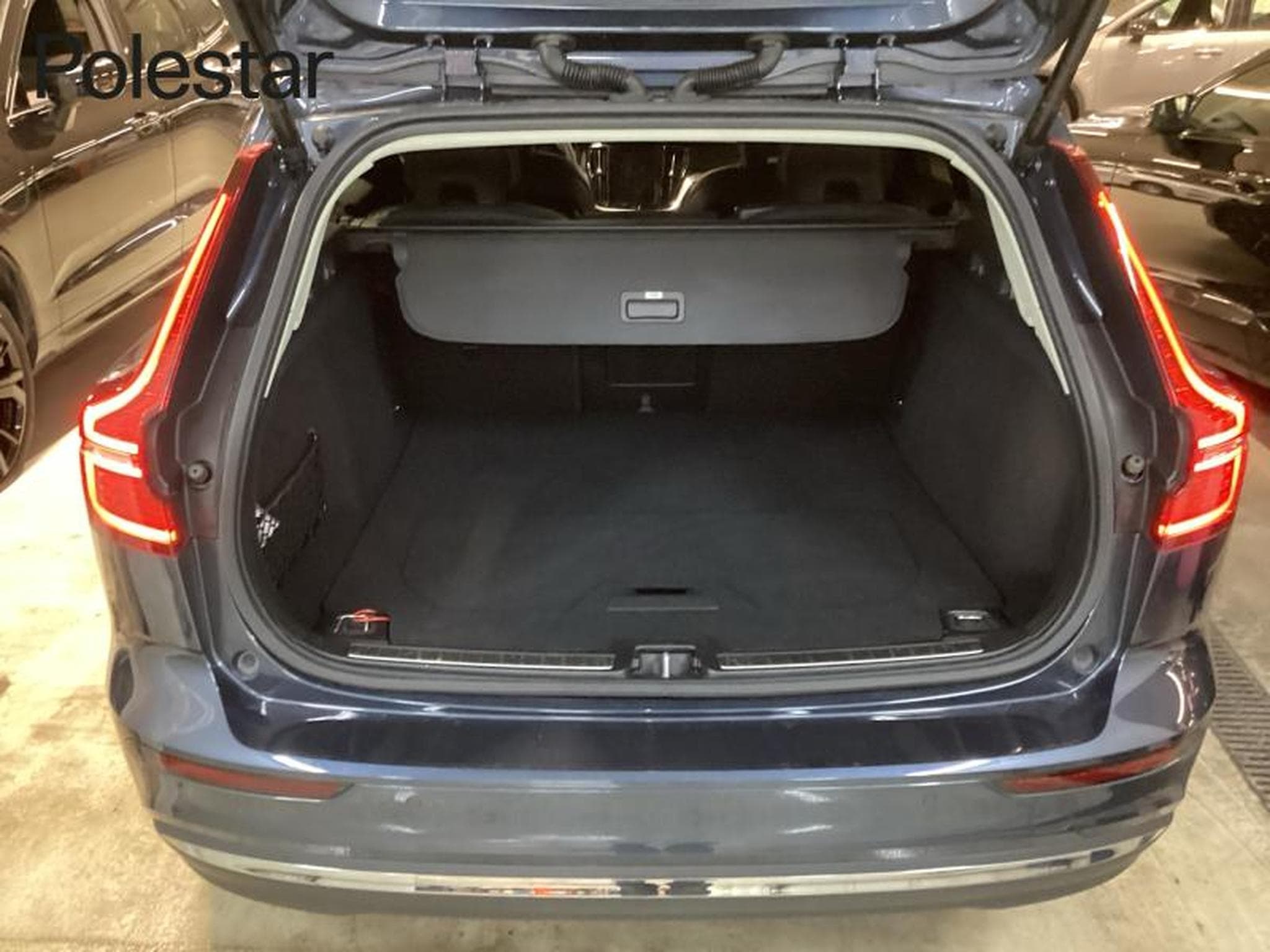 Volvo V60 T6 Plus Bright  / Hybride (2025) - Foto 23