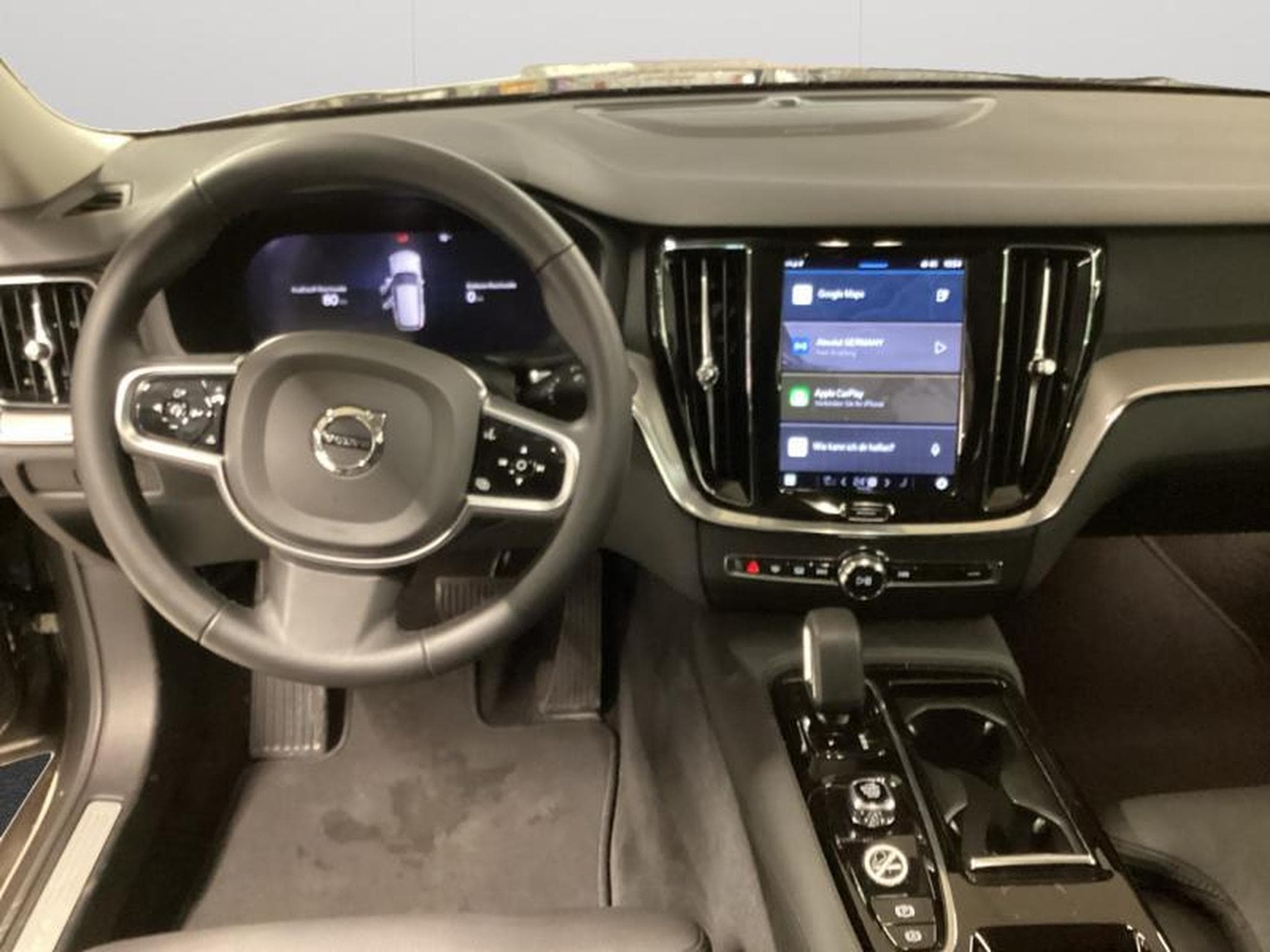 Volvo V60 T6 Plus Dark / Hybride (2025) - Foto 3