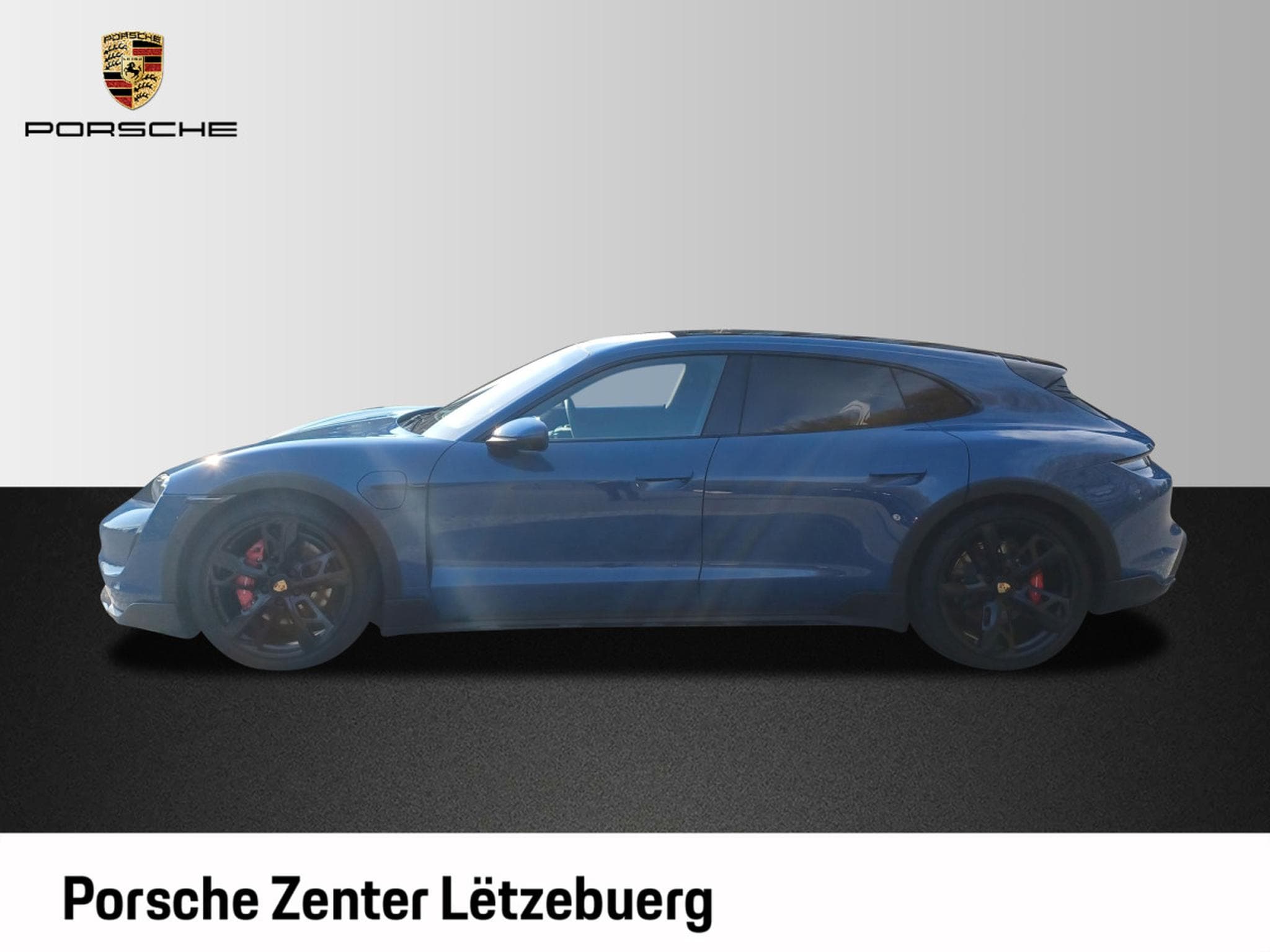 Porsche Taycan 4S Cross Turismo (2022) - Photo 2