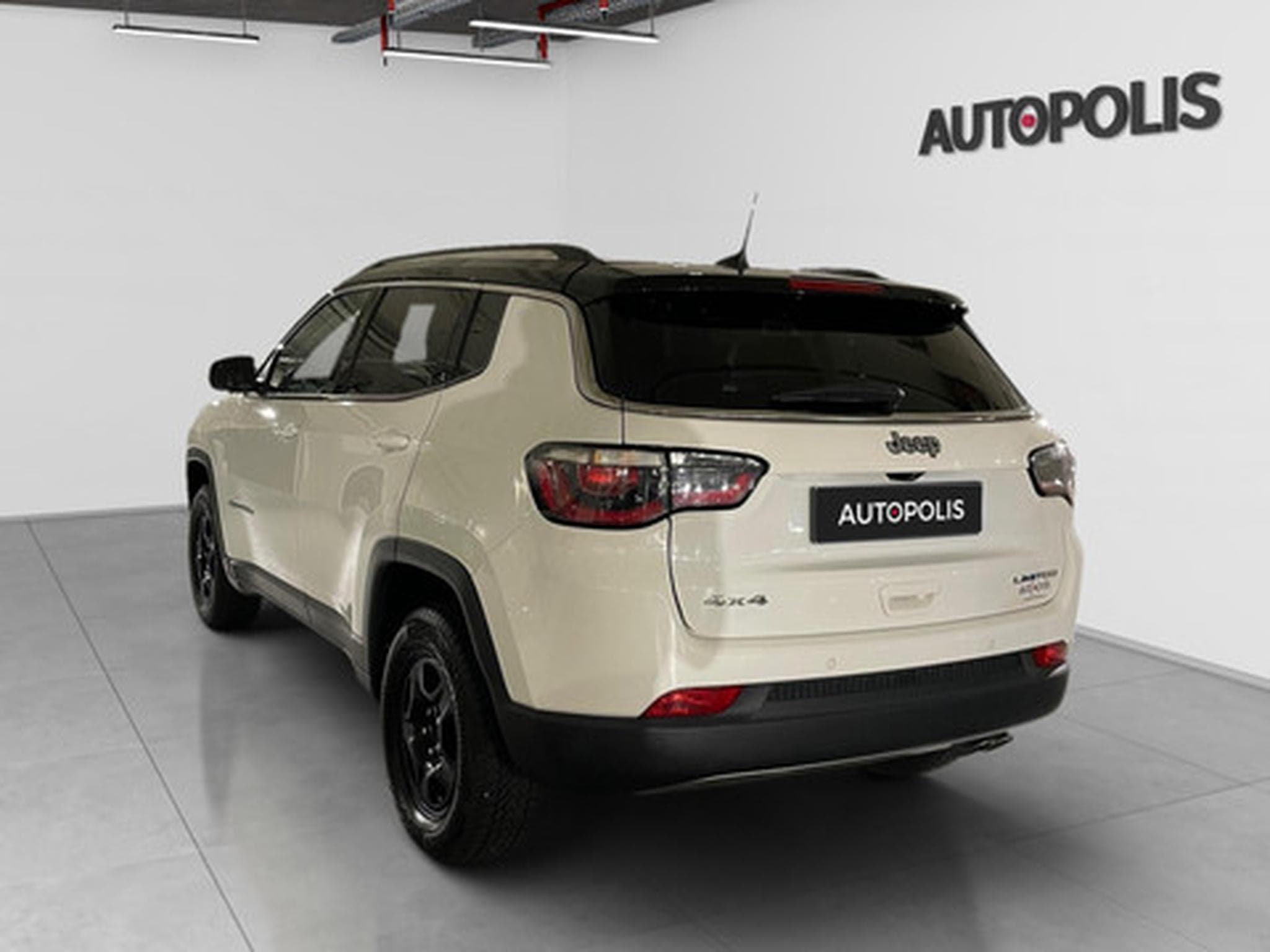 Jeep Compass 2.0 MJD 103kW 4x4 Longitude Auto (2026) - Foto 18