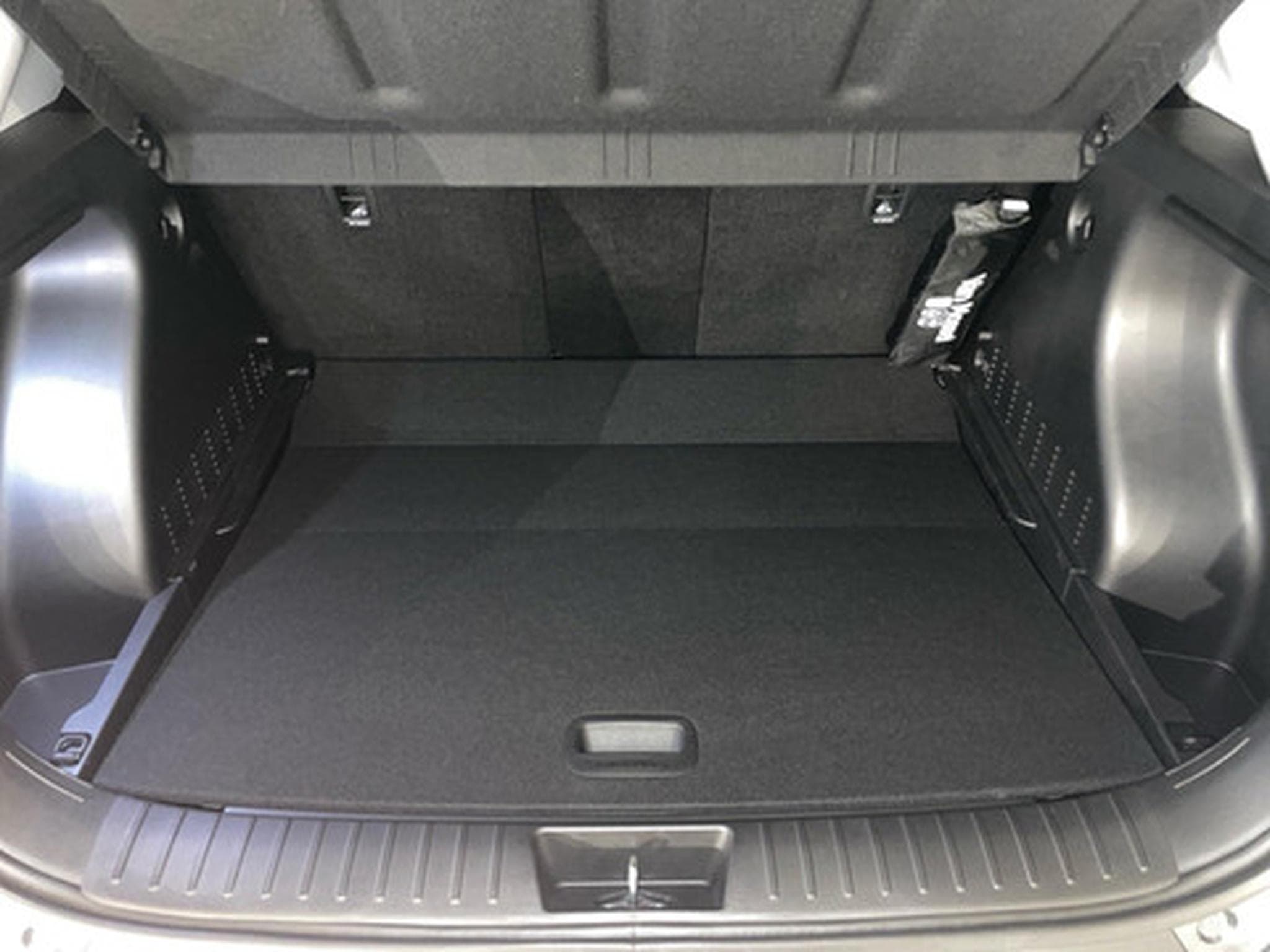 Hyundai Kona 1.6 T-GDI Techno 48V 7-DCT (2025) - Foto 12