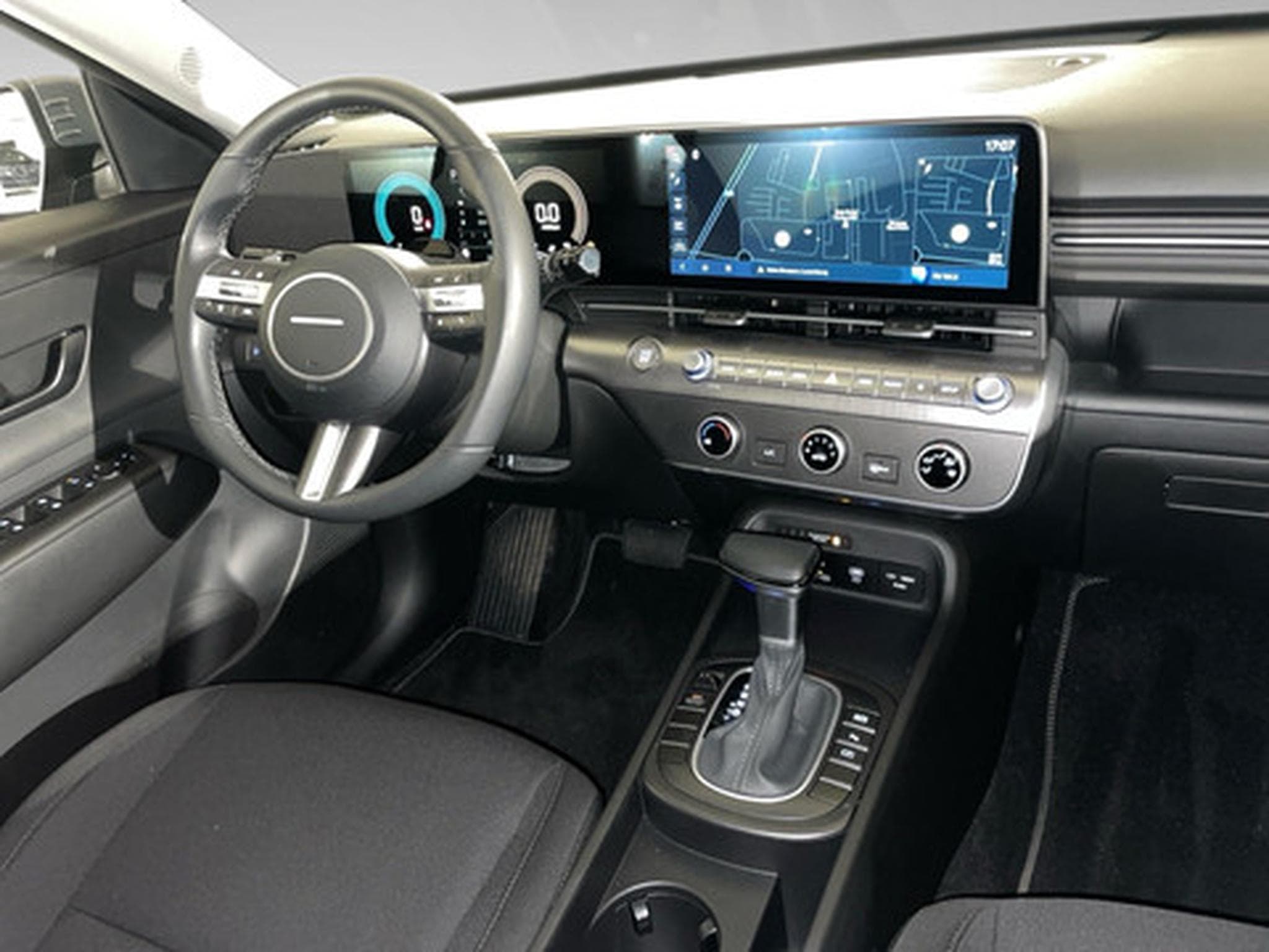 Hyundai Kona 1.6 T-GDI Techno 48V 7-DCT (2025) - Foto 7