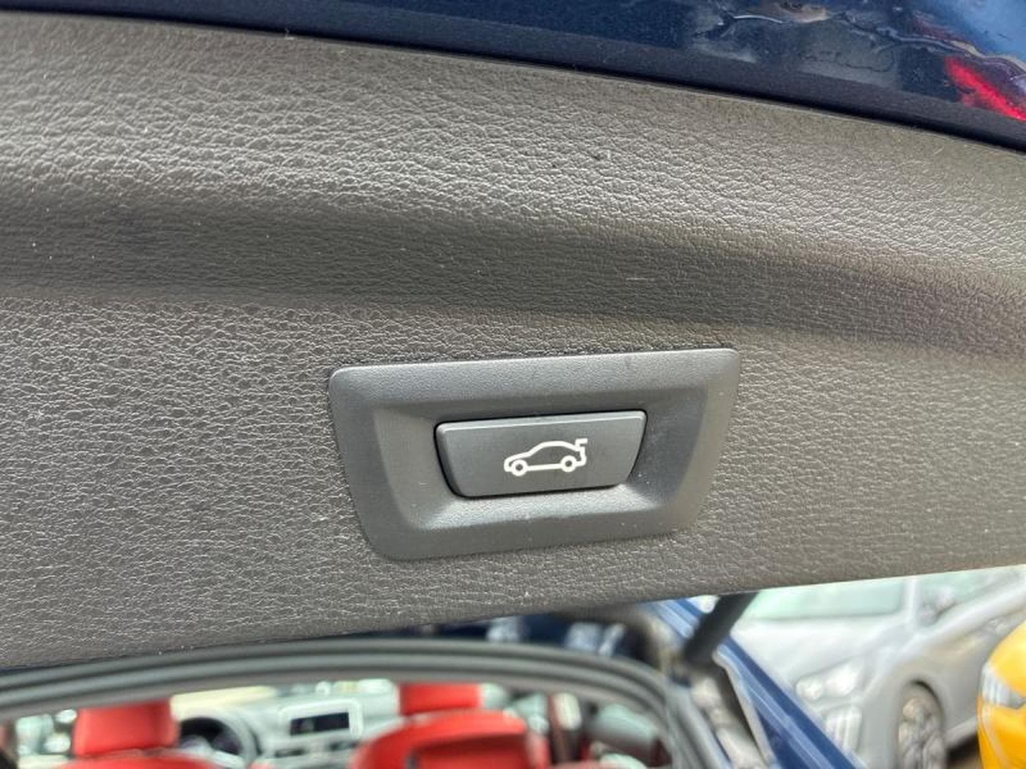 BMW X2 X1 X2 sDrive18d (2021) - Foto 4