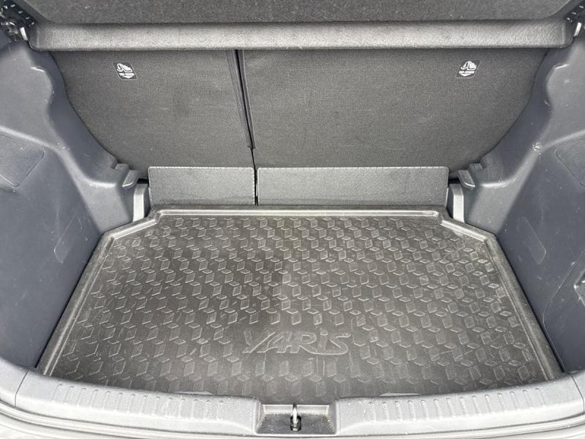 Toyota Yaris IV (2021) - Foto 5