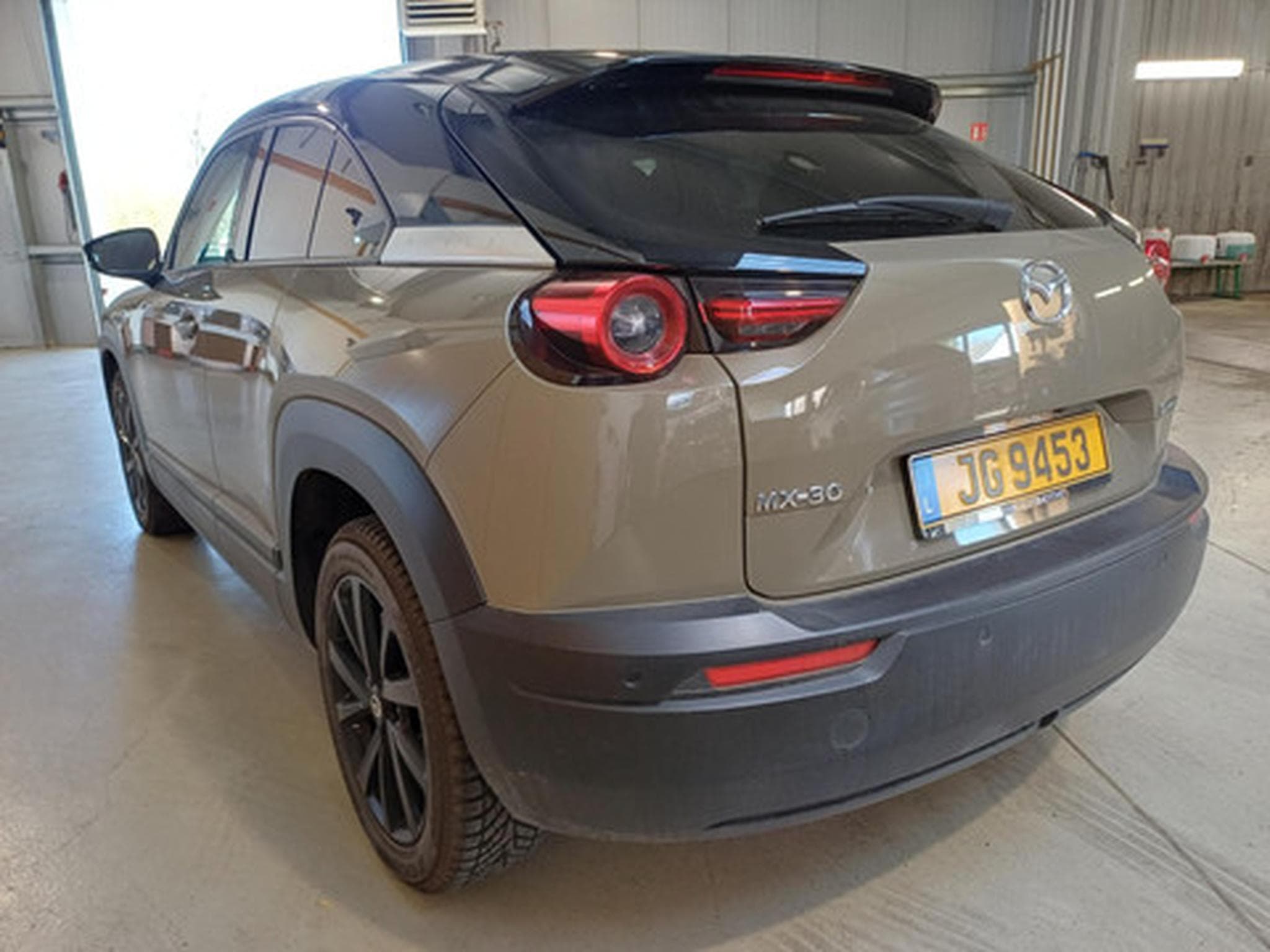 Mazda MX-30 e-SKYACTIV 145 pk Makoto (2026) - Photo 8