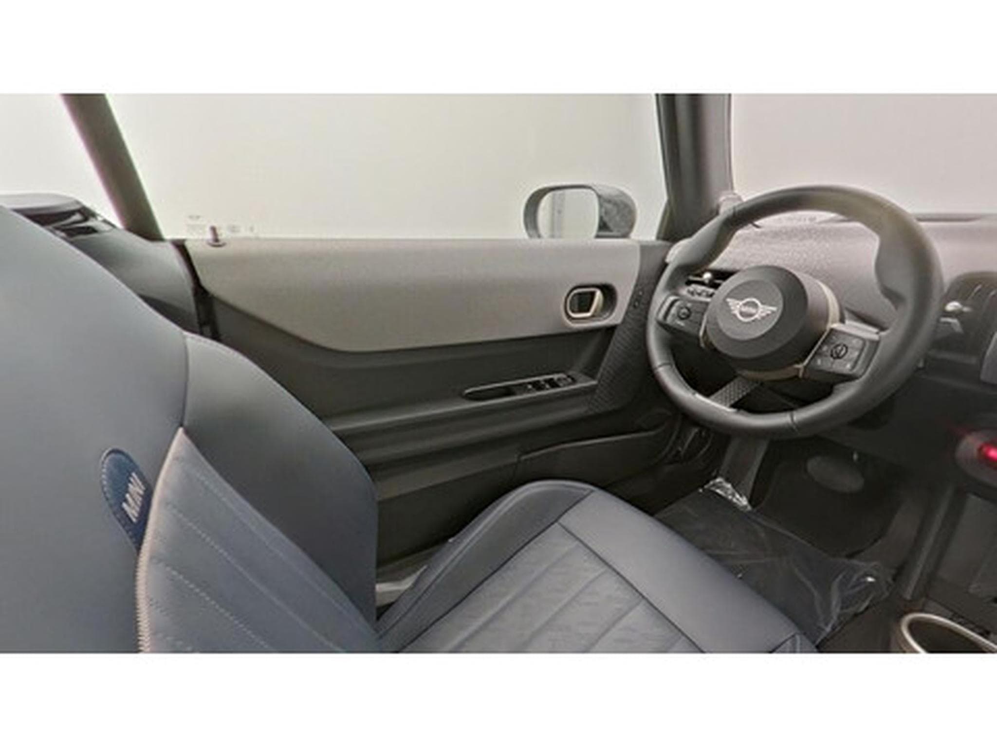 Mini Cooper MINI Cabrio C (2026) - Photo 4