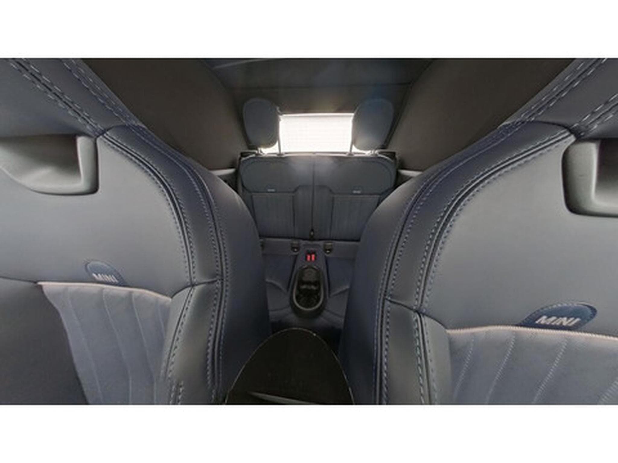 Mini Cooper MINI Cabrio C (2026) - Photo 6