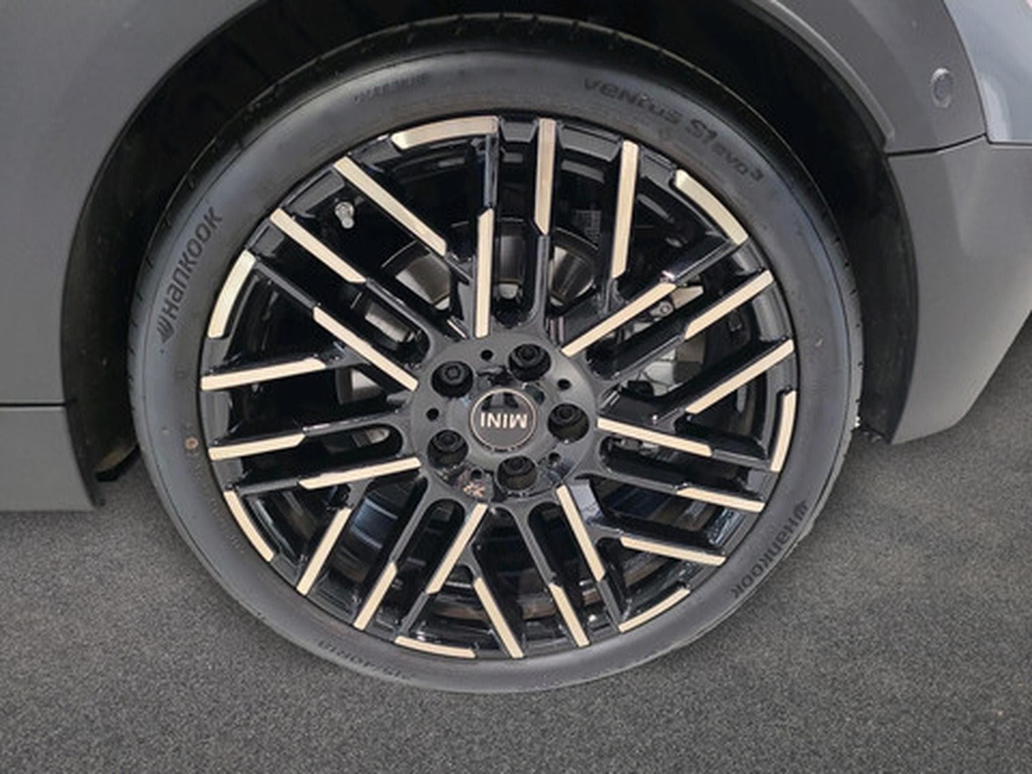 Mini Cooper MINI Cabrio C (2026) - Photo 15