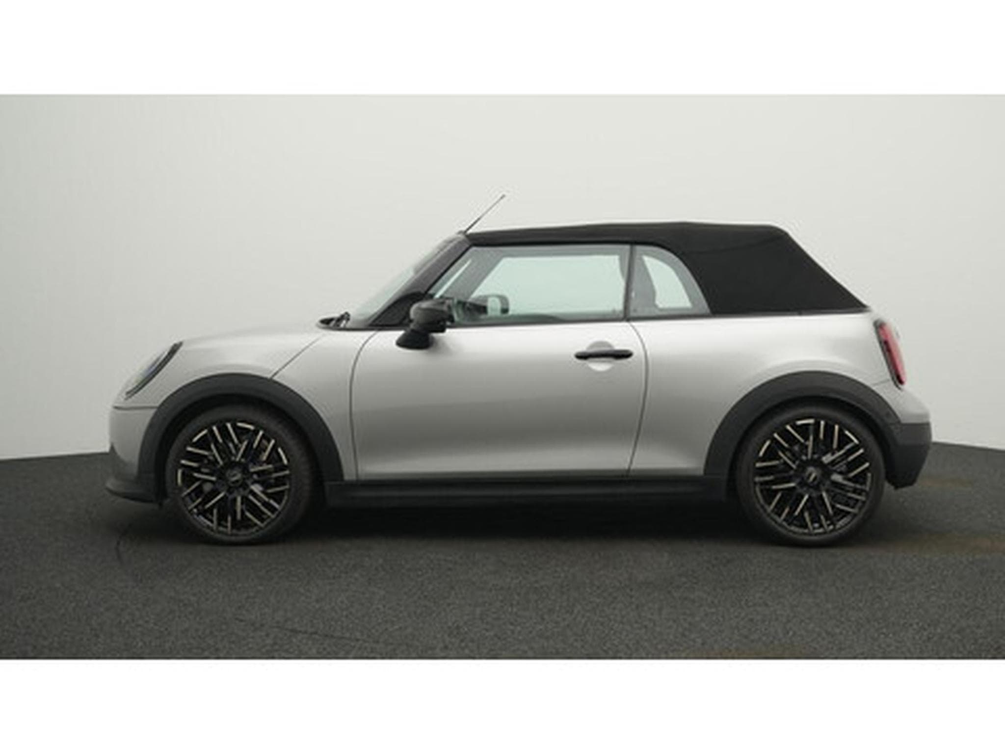 Mini Cooper MINI Cabrio C (2026) - Photo 8