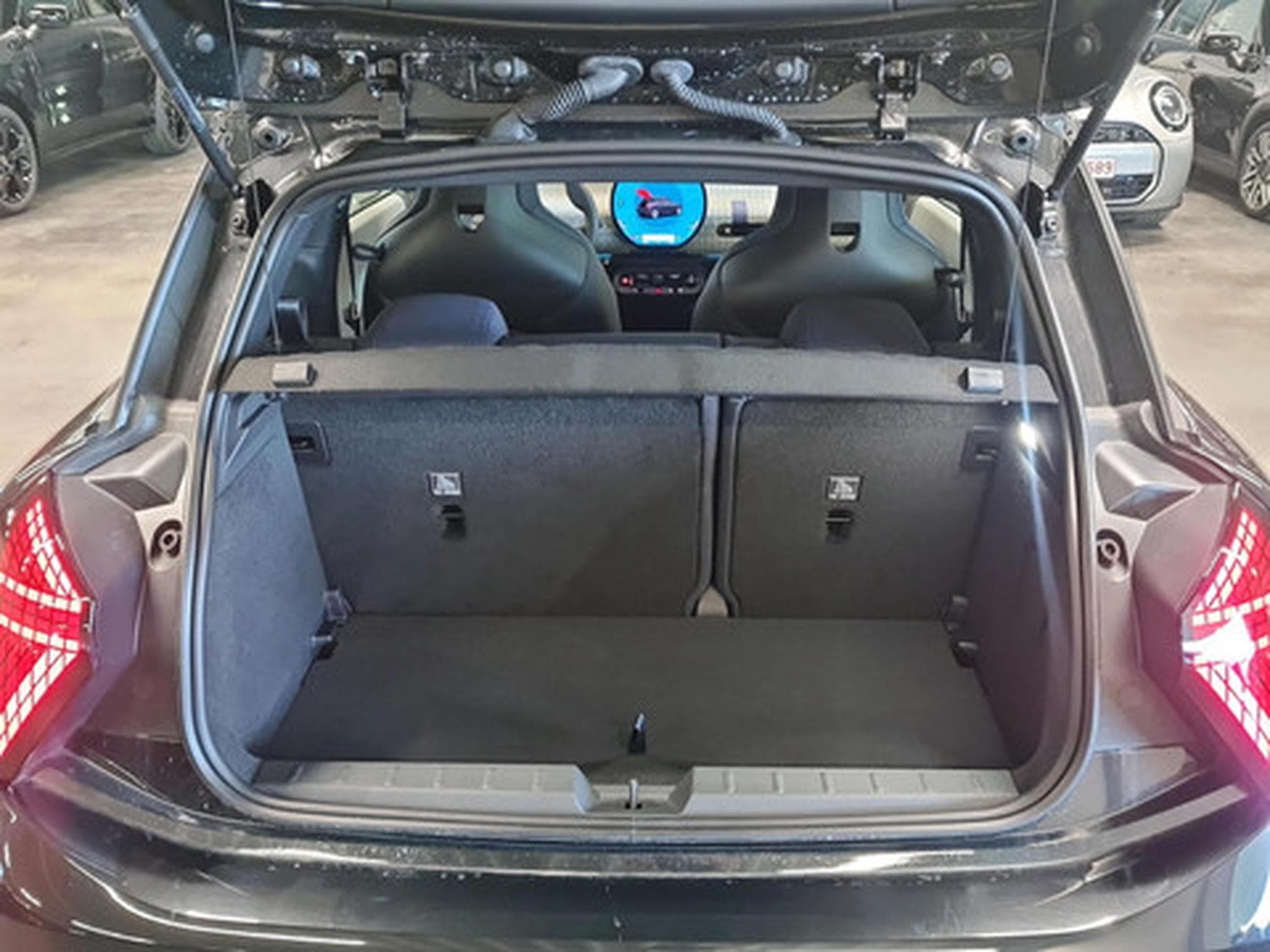 Mini Cooper MINI Electric E (2026) - Photo 12