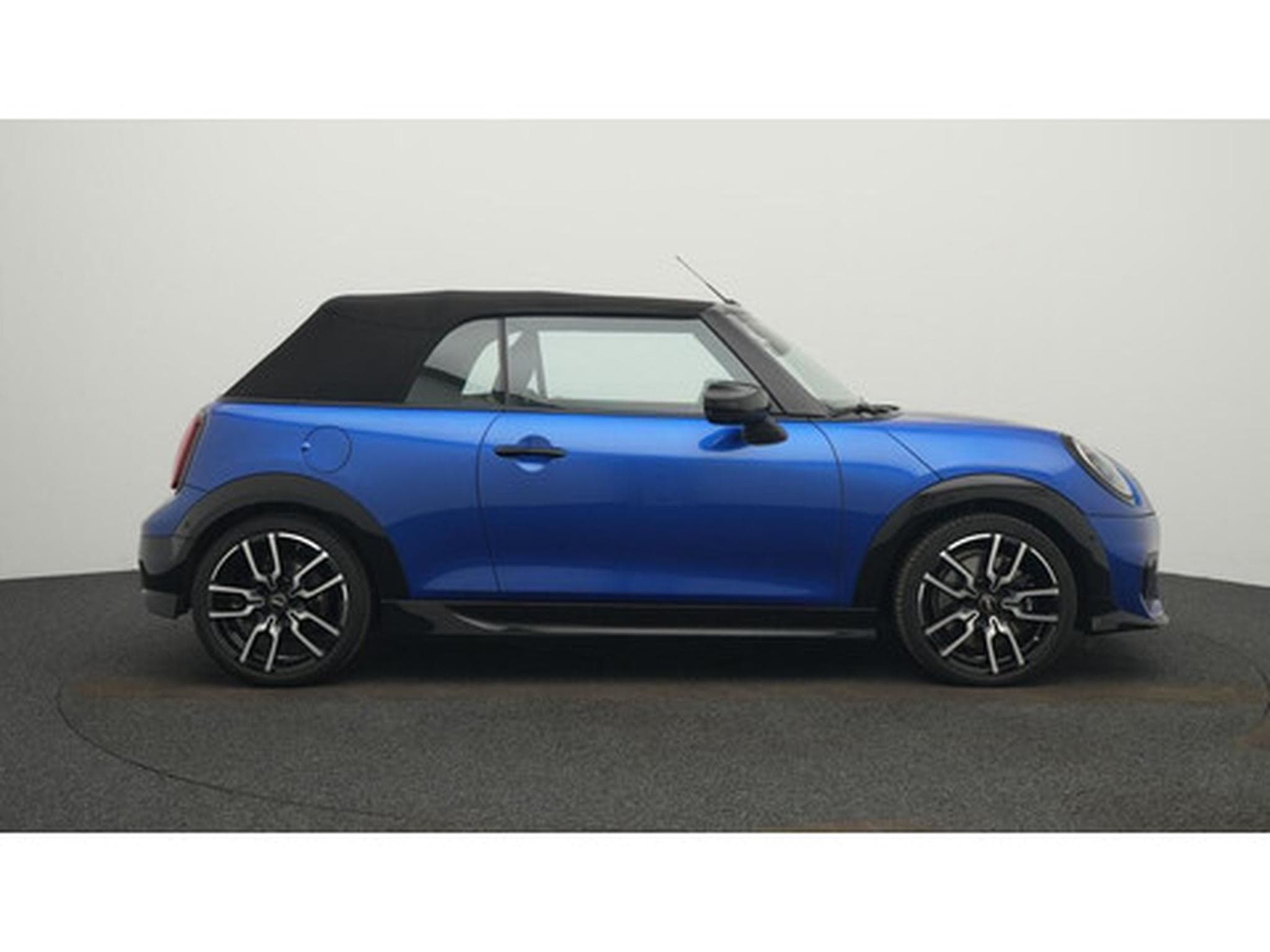 Mini Cooper MINI Cabrio S (2026) - Photo 7