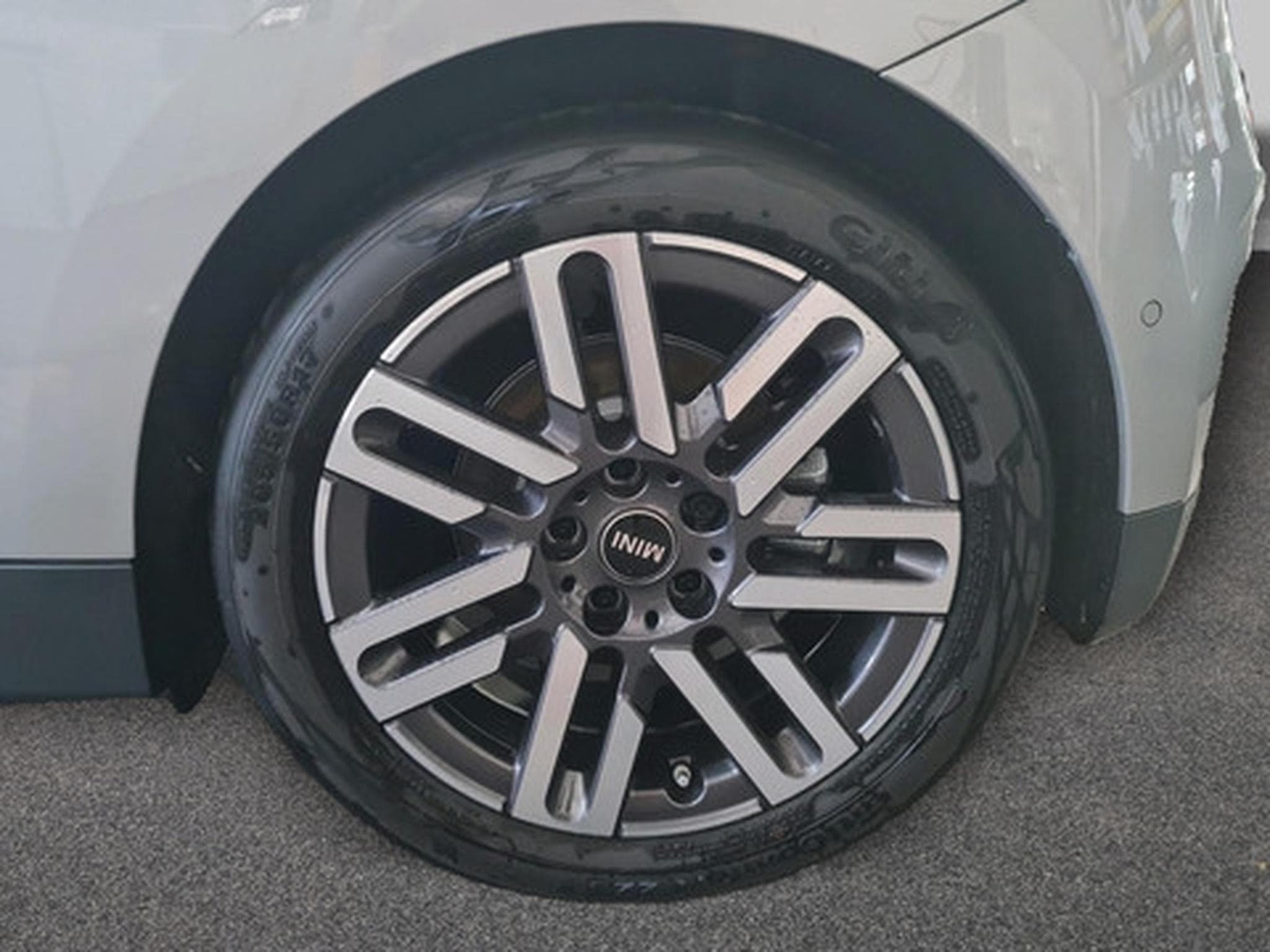 Mini Cooper MINI Electric SE (2026) - Foto 14