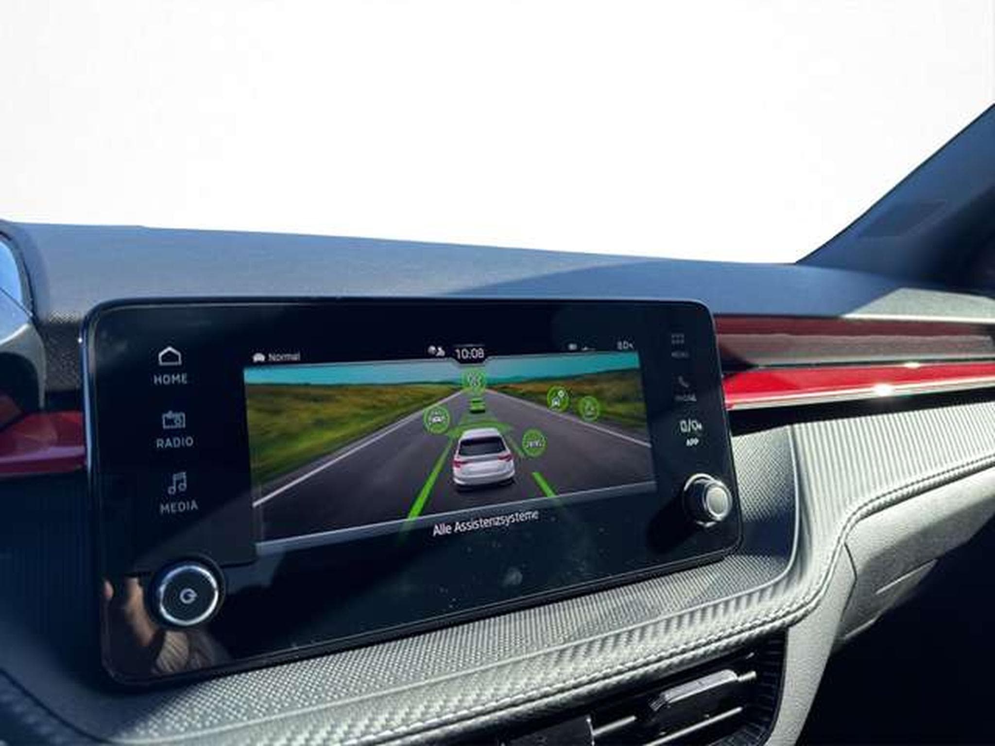 Skoda Fabia MONTE CARLO DSG/Kamera/Kessy/ACC/5-J Garan (2026) - Photo 23