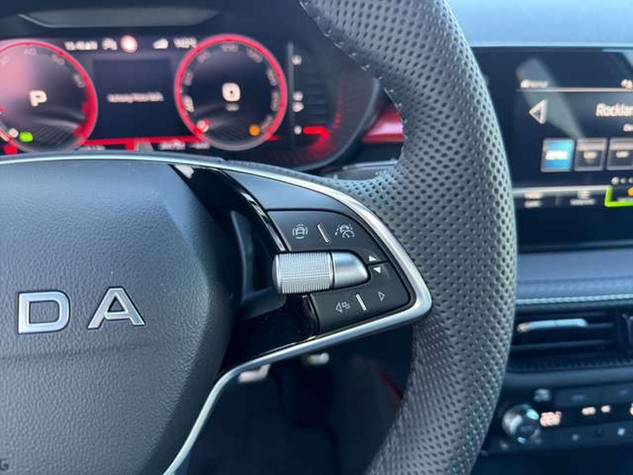 Skoda Fabia MONTE CARLO DSG/Kamera/Kessy/5-J Garantie (2026) - Photo 25