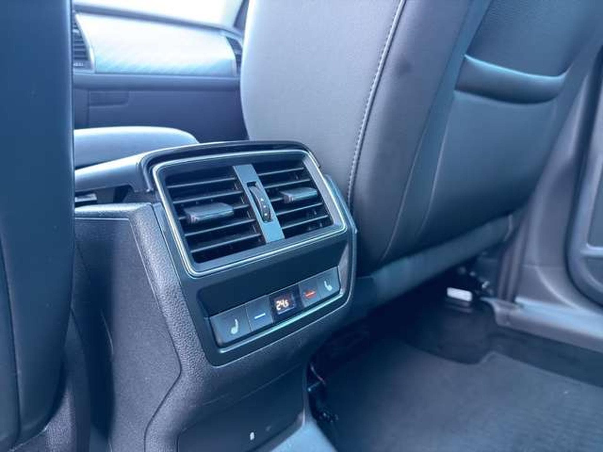 Skoda Kodiaq Style 4x4/7-Sitze/ACC/Canton/Leder/AHK/ (2022) - Photo 18