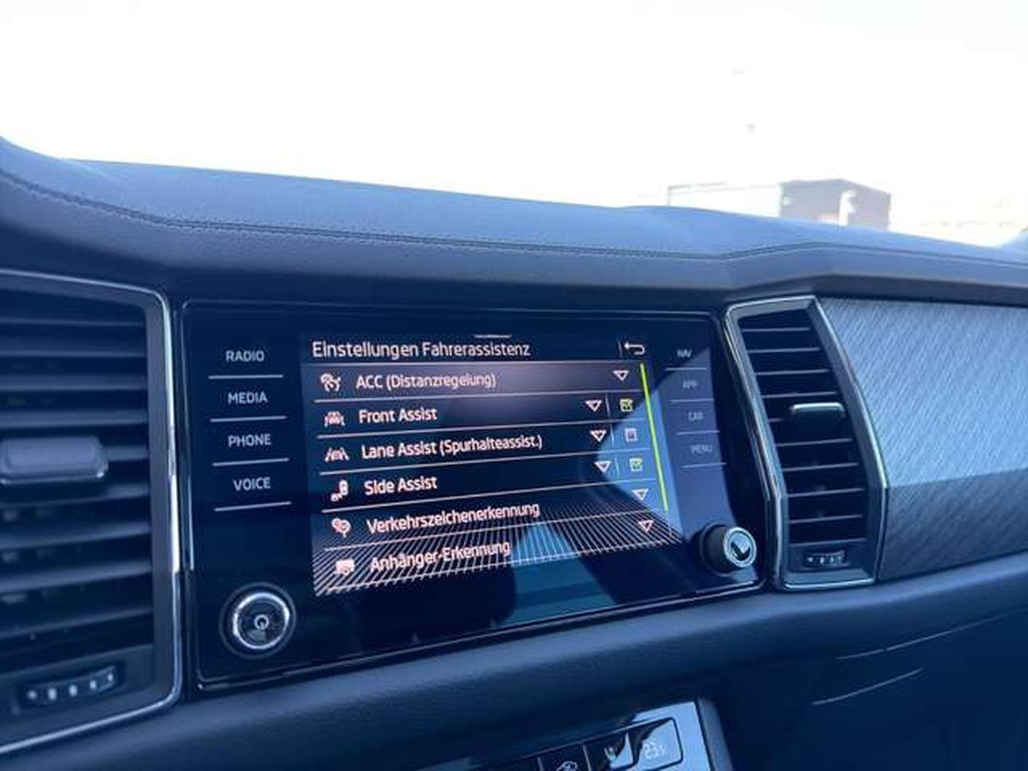 Skoda Kodiaq Style 4x4/7-Sitze/ACC/Canton/Leder/AHK/ (2022) - Photo 26