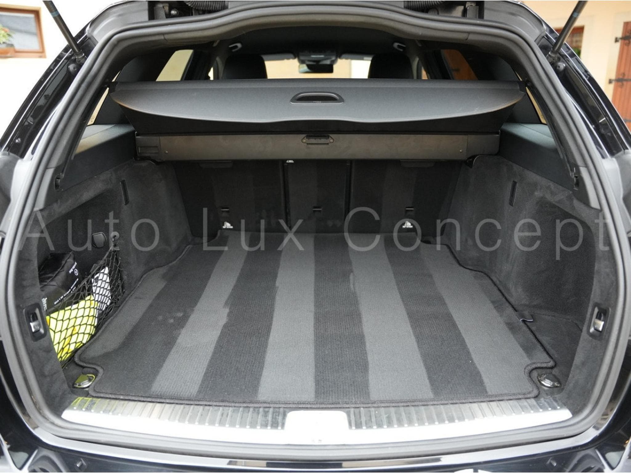 Mercedes C 180 Break AMG Line 9G-TRONIC (2020) - Foto 21