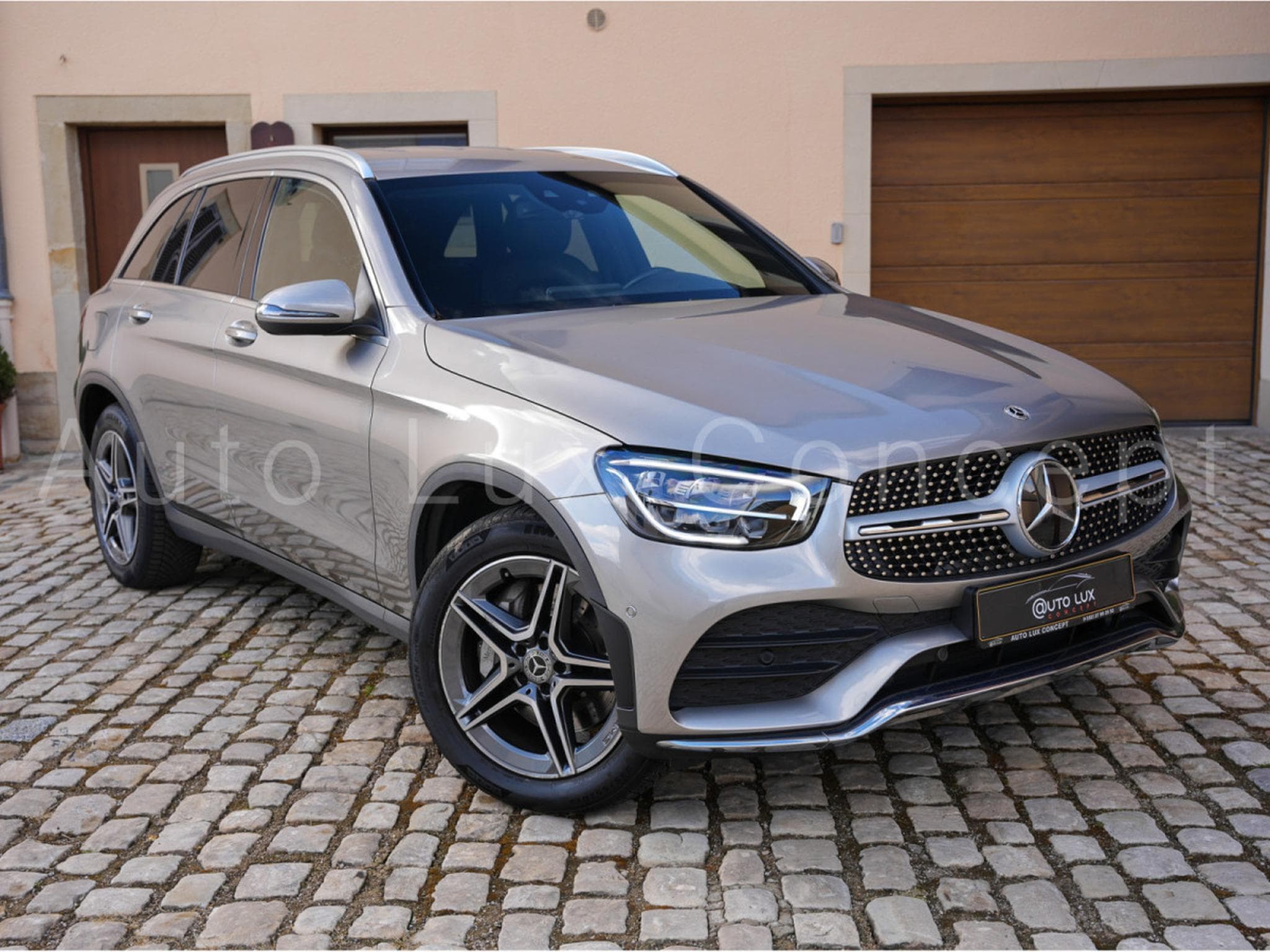 Mercedes GLC 300 d 4MATIC AMG Line (2021) - Photo 2