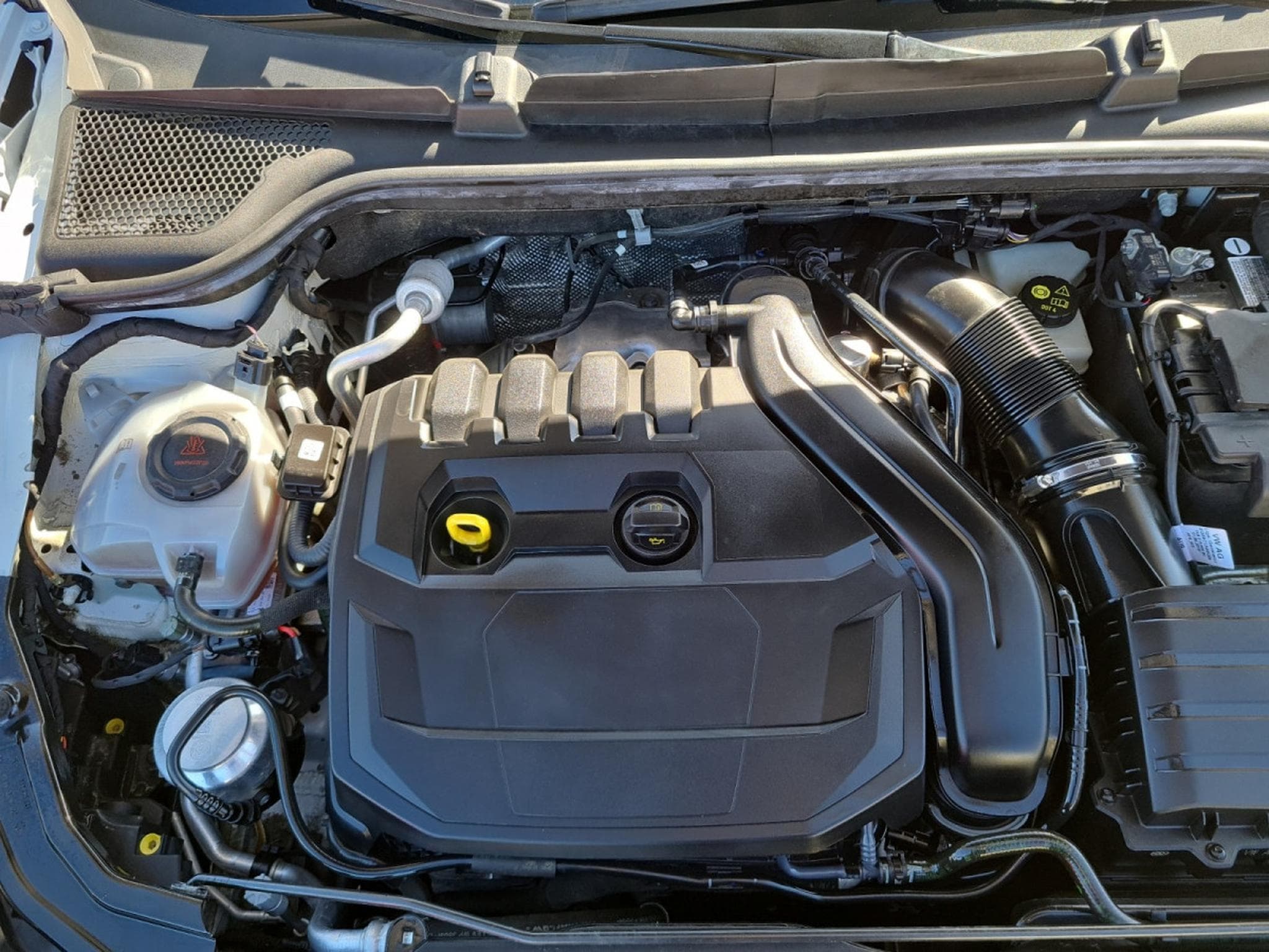 Skoda Kamiq 1.5 TSI Monte Carlo DSG (2021) - Photo 19