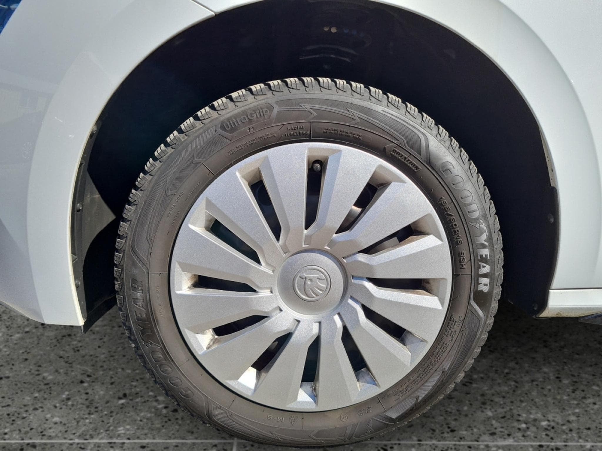 Skoda Kamiq 1.5 TSI Monte Carlo DSG (2021) - Photo 9