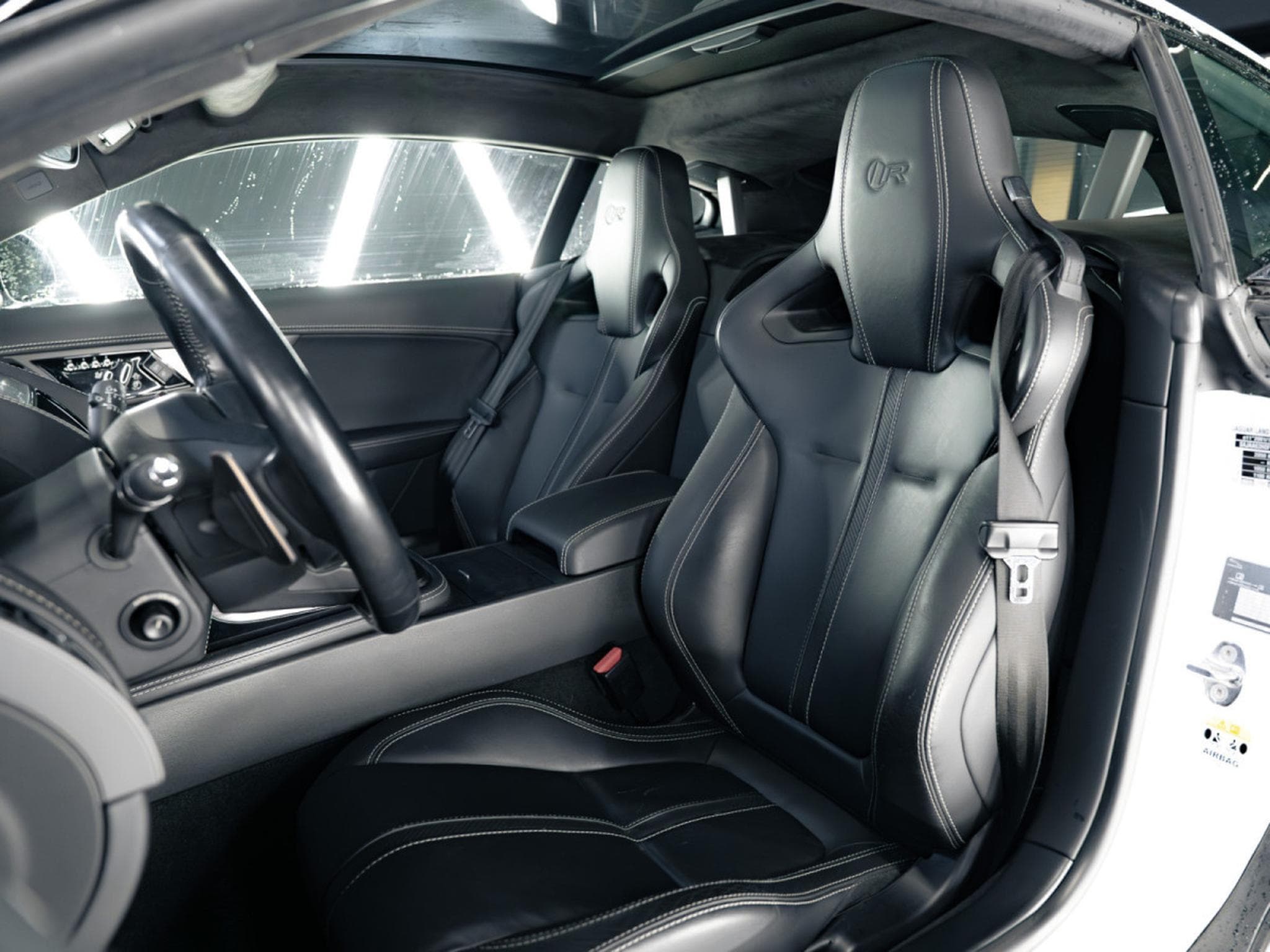 Jaguar F-Type F-Type R 5.0 V8 Supercharged essence (2014) - Foto 13