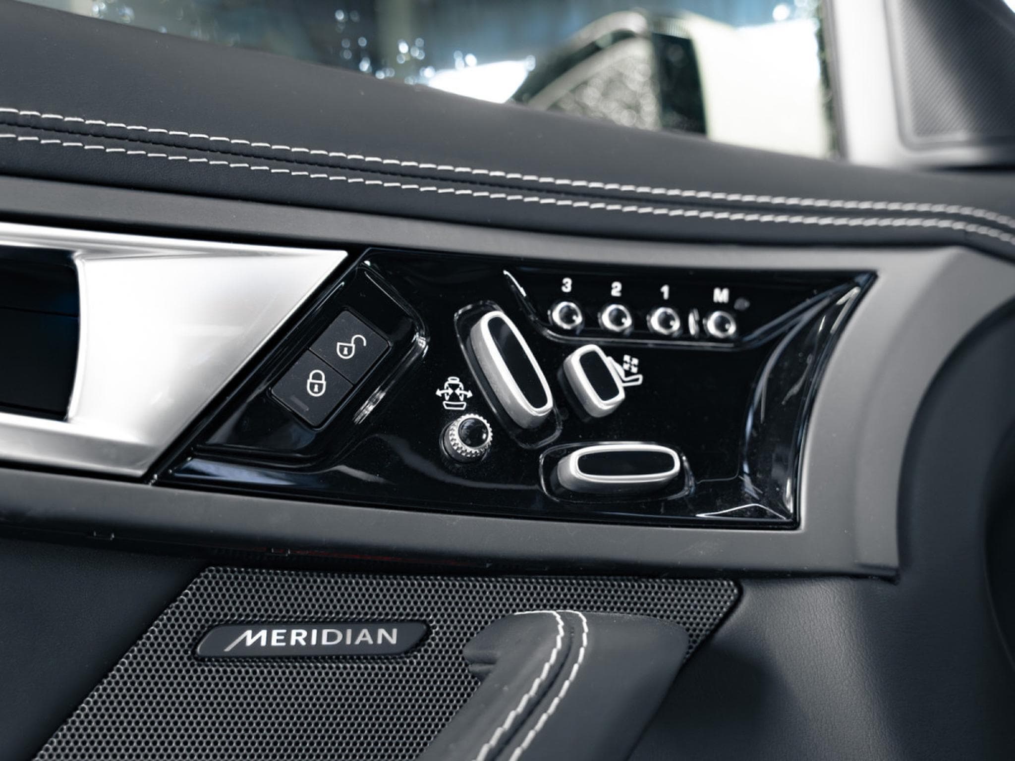 Jaguar F-Type F-Type R 5.0 V8 Supercharged essence (2014) - Foto 19