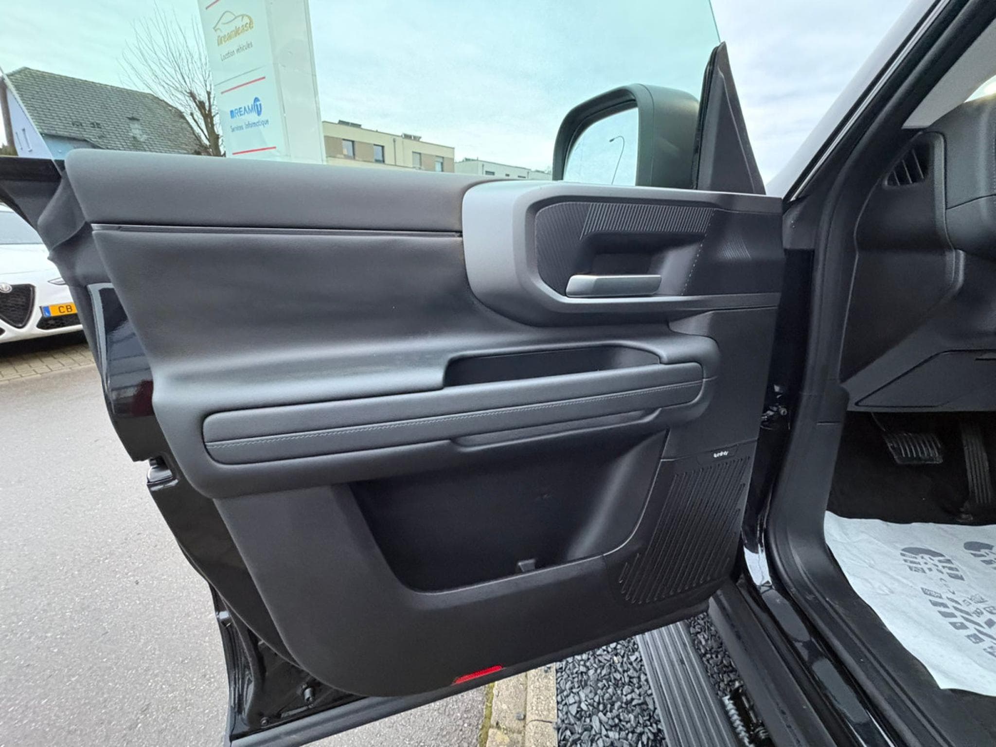 Baic BJ40 PRO (2026) - Photo 10