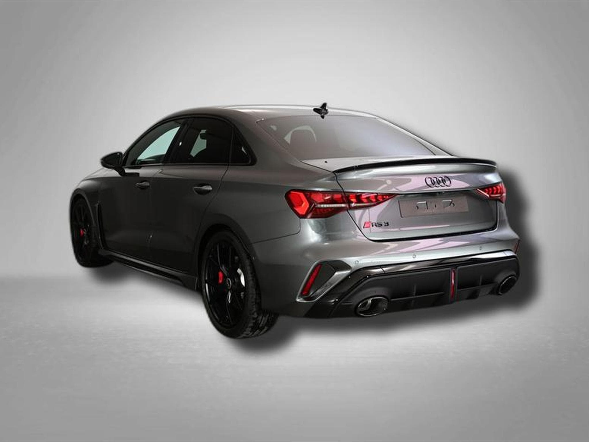 Audi RS3 2.5 TFSI 7-Gang S tronic quattro (2026) - Photo 3