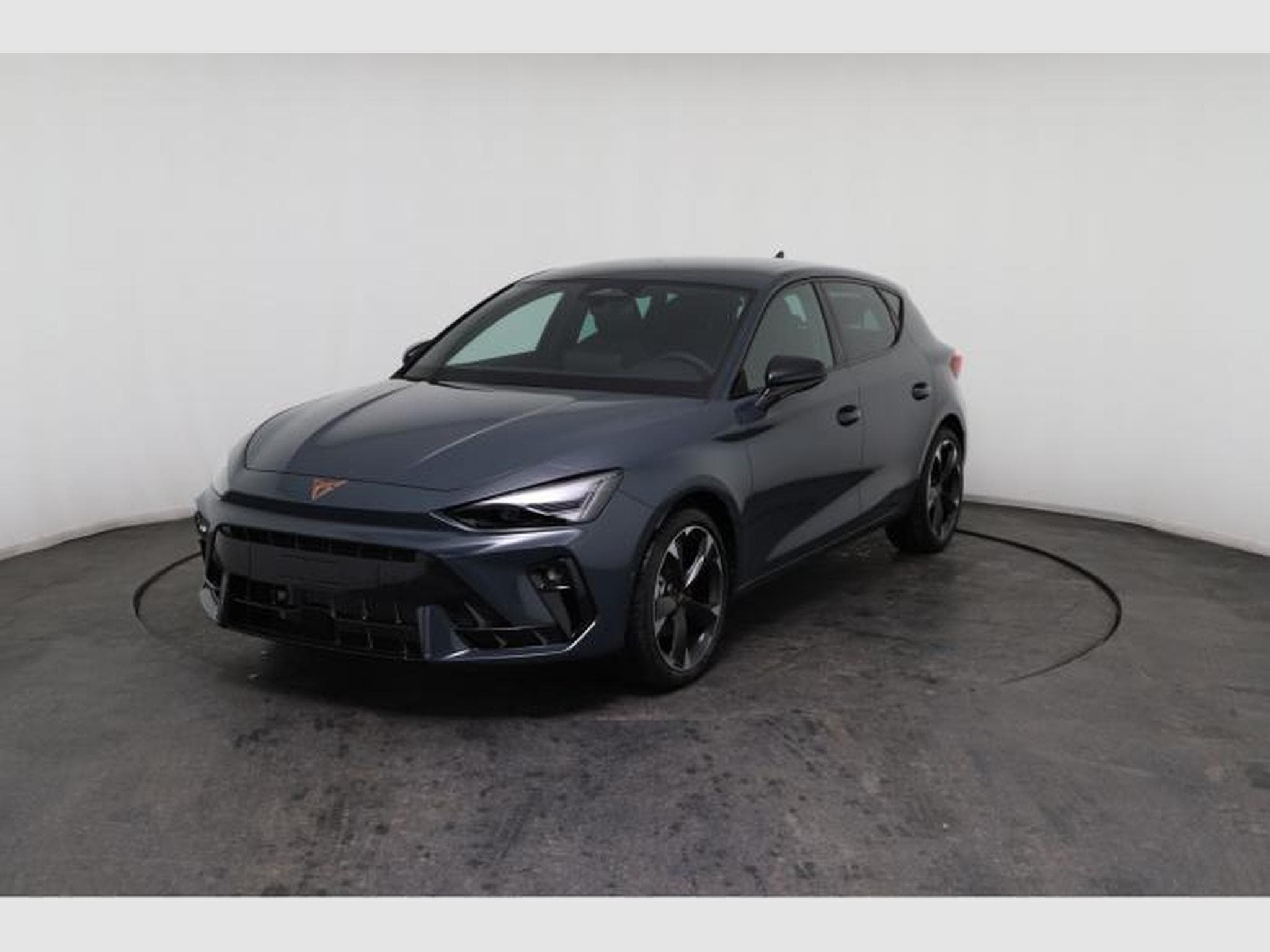 Cupra Leon 1.5 eTSI 110kW (2026) - Photo 3
