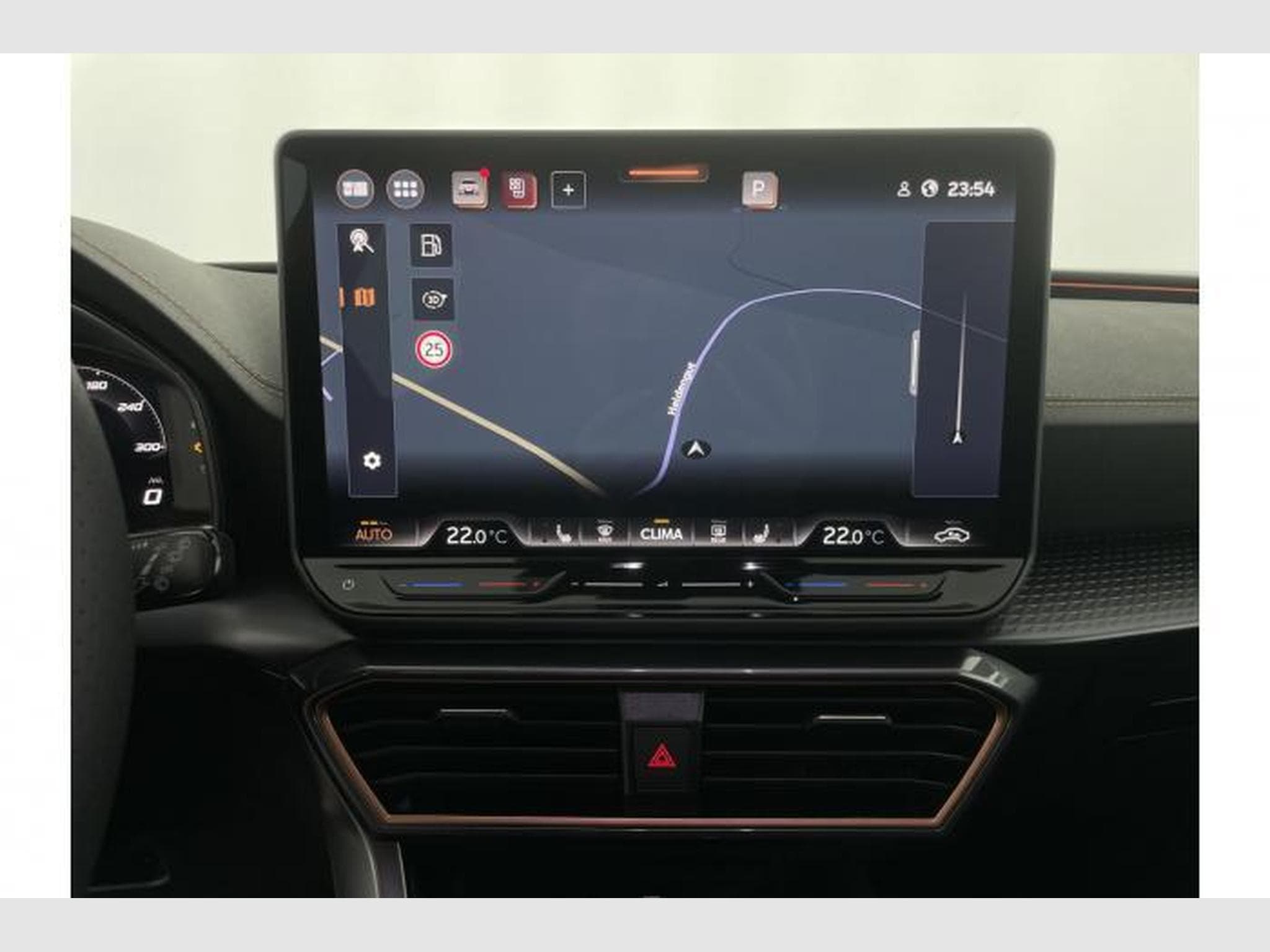 Cupra Leon 1.5 eTSI 110kW (2026) - Photo 18