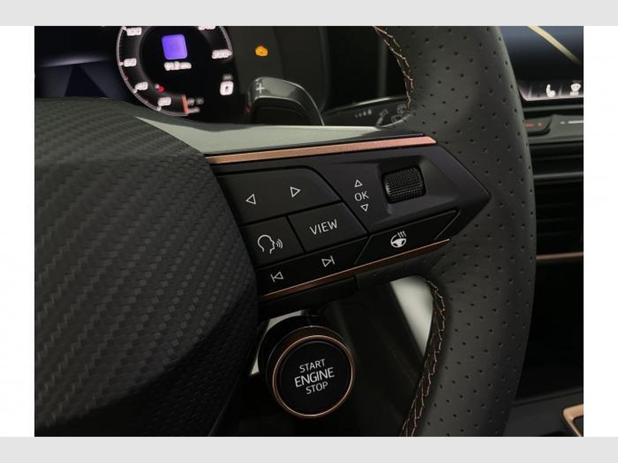Cupra Leon 1.5 eTSI 110kW (2026) - Photo 19