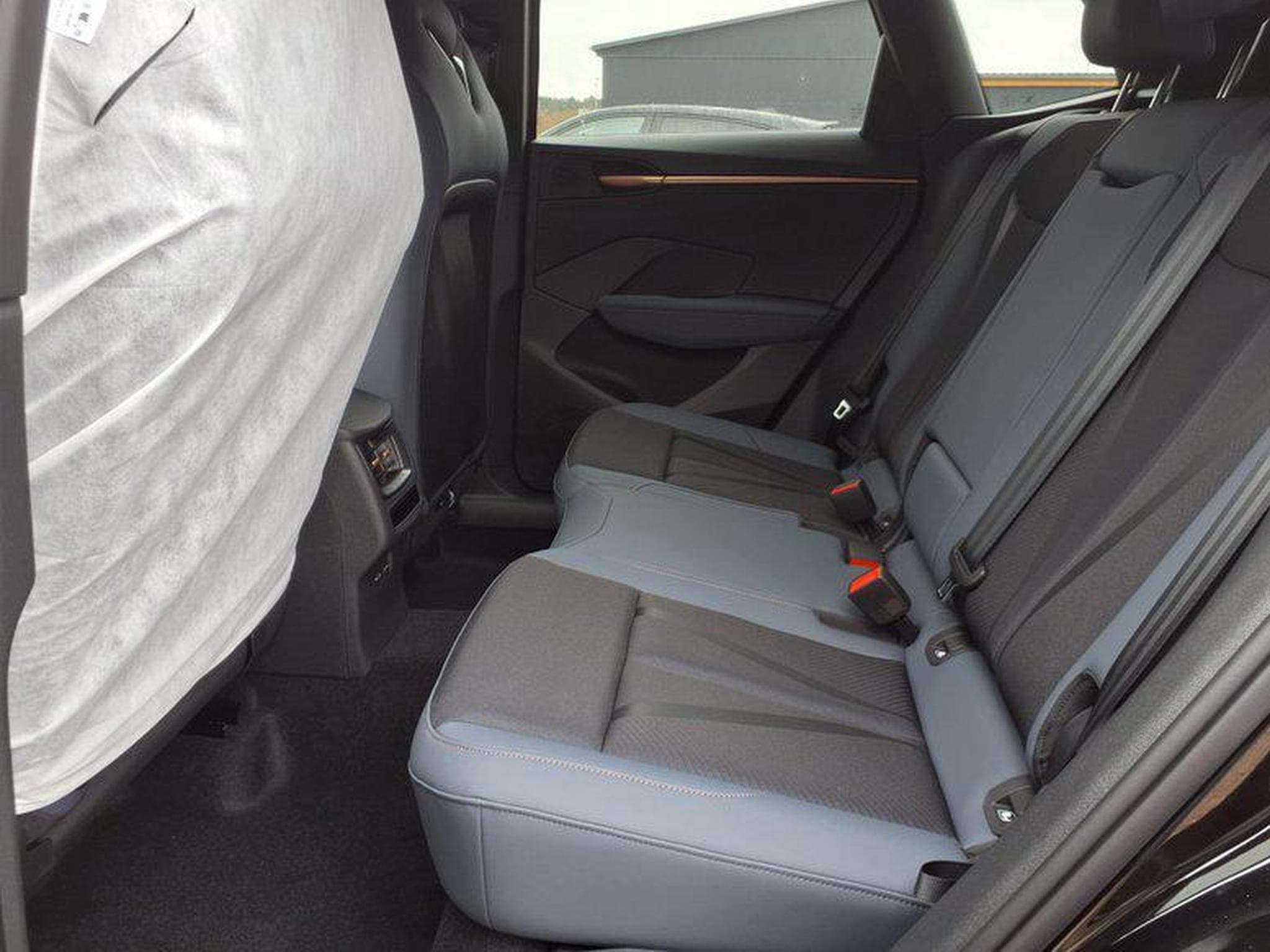 Cupra Terramar VZ 2.0 TSI 7-Gang-DSG 4Drive (2026) - Photo 6