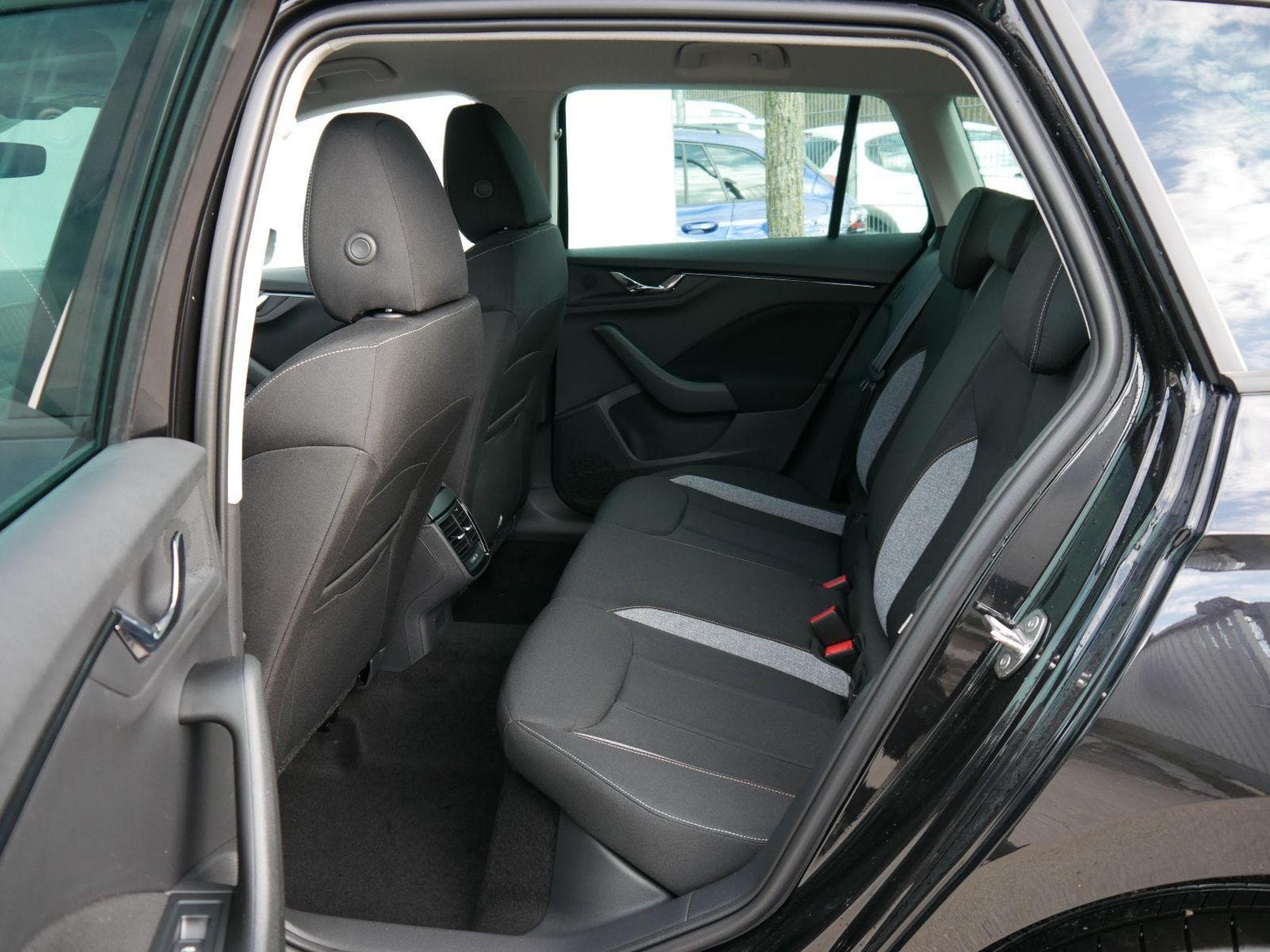 Skoda Kamiq Selection (2026) - Photo 8