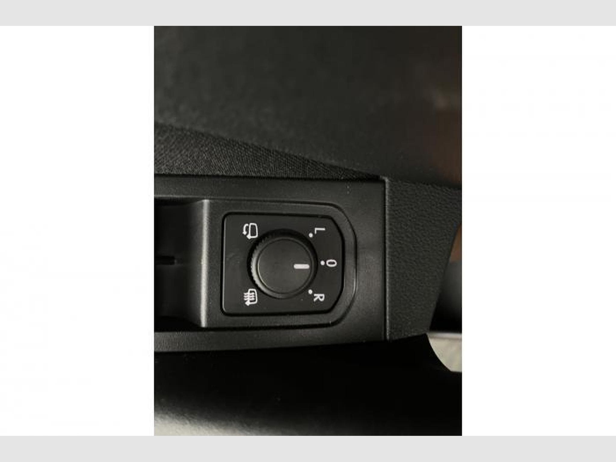 Skoda Kamiq Limited Edition Plus (2026) - Photo 24