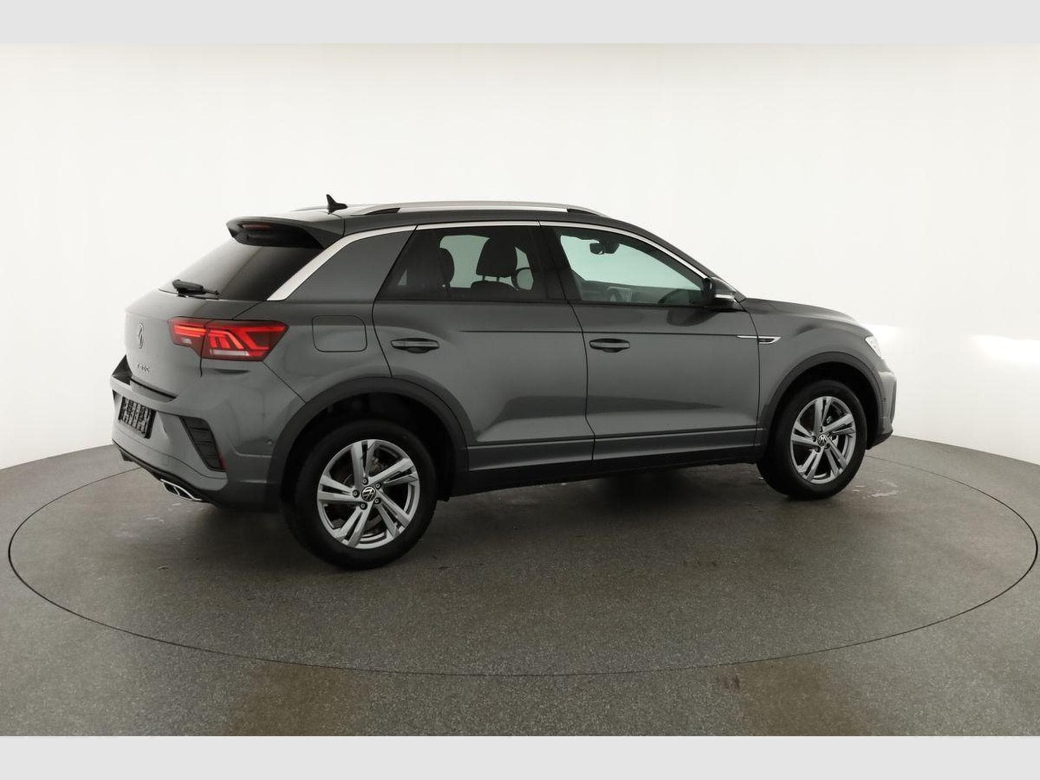 VW T-Roc R-Line (2025) - Photo 18