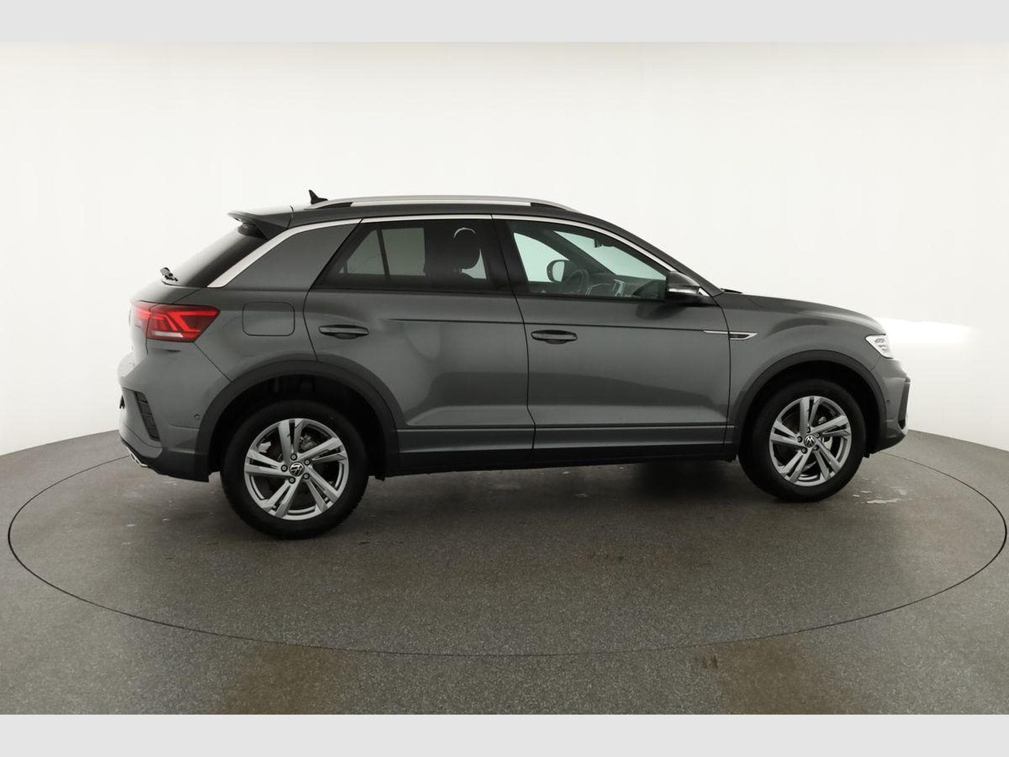 VW T-Roc R-Line (2025) - Photo 19