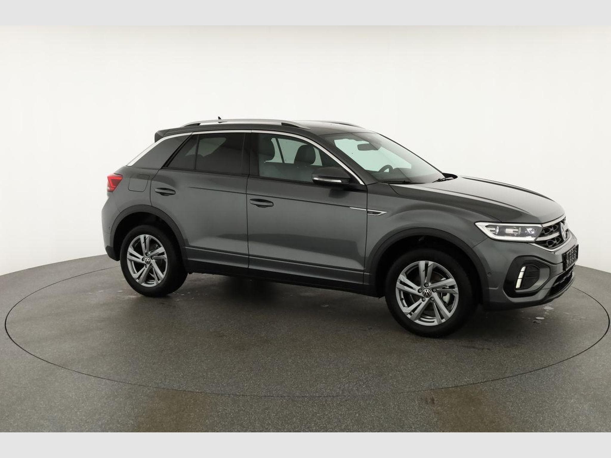 VW T-Roc R-Line (2025) - Photo 22