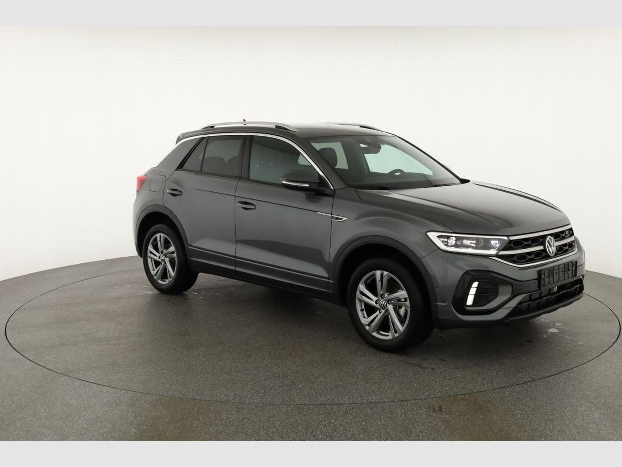 VW T-Roc R-Line (2025) - Photo 23