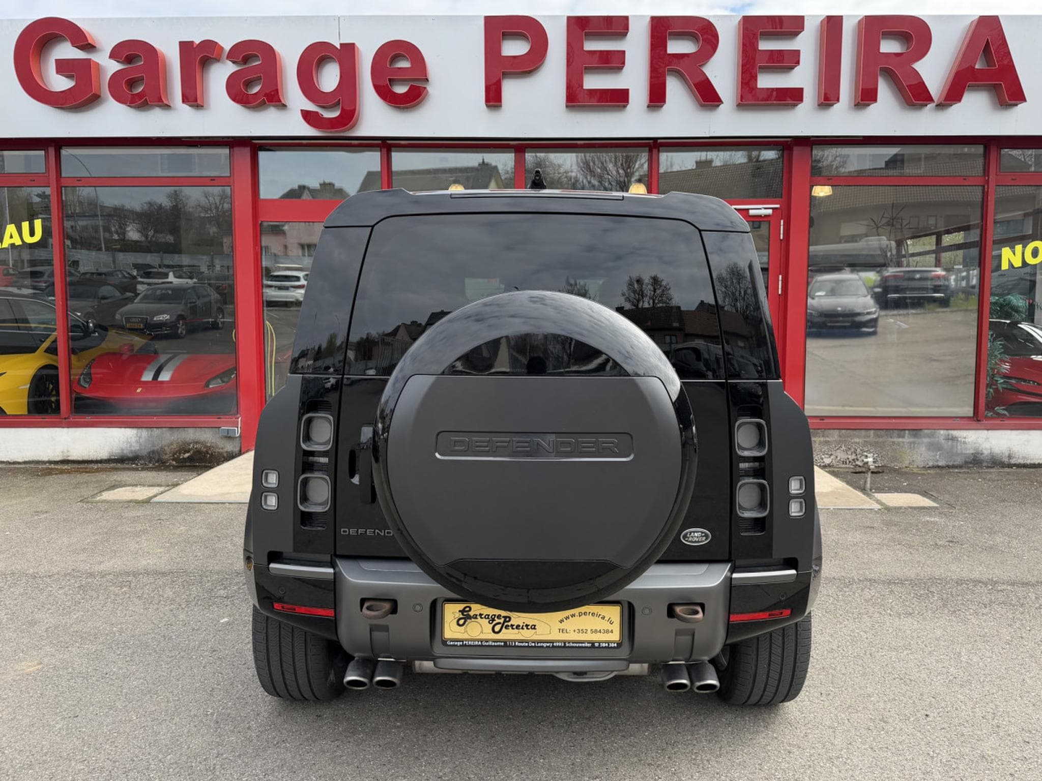 Land-Rover Defender 90 V8 P525 MERDIAN HEAD UP PANO CUIR NAVI (2023) - Foto 4