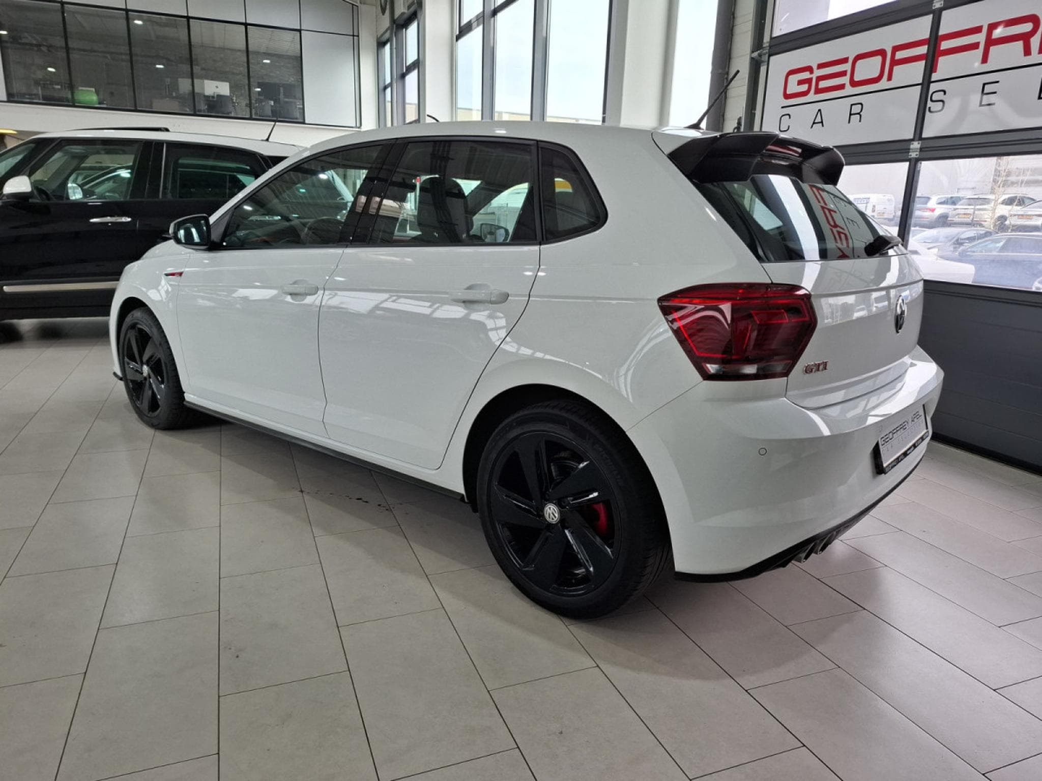 VW Polo 2.0 GTI 200 DSG,1 HAND, NAVI, KEYLESS, CARPLAY, (2019) - Foto 3