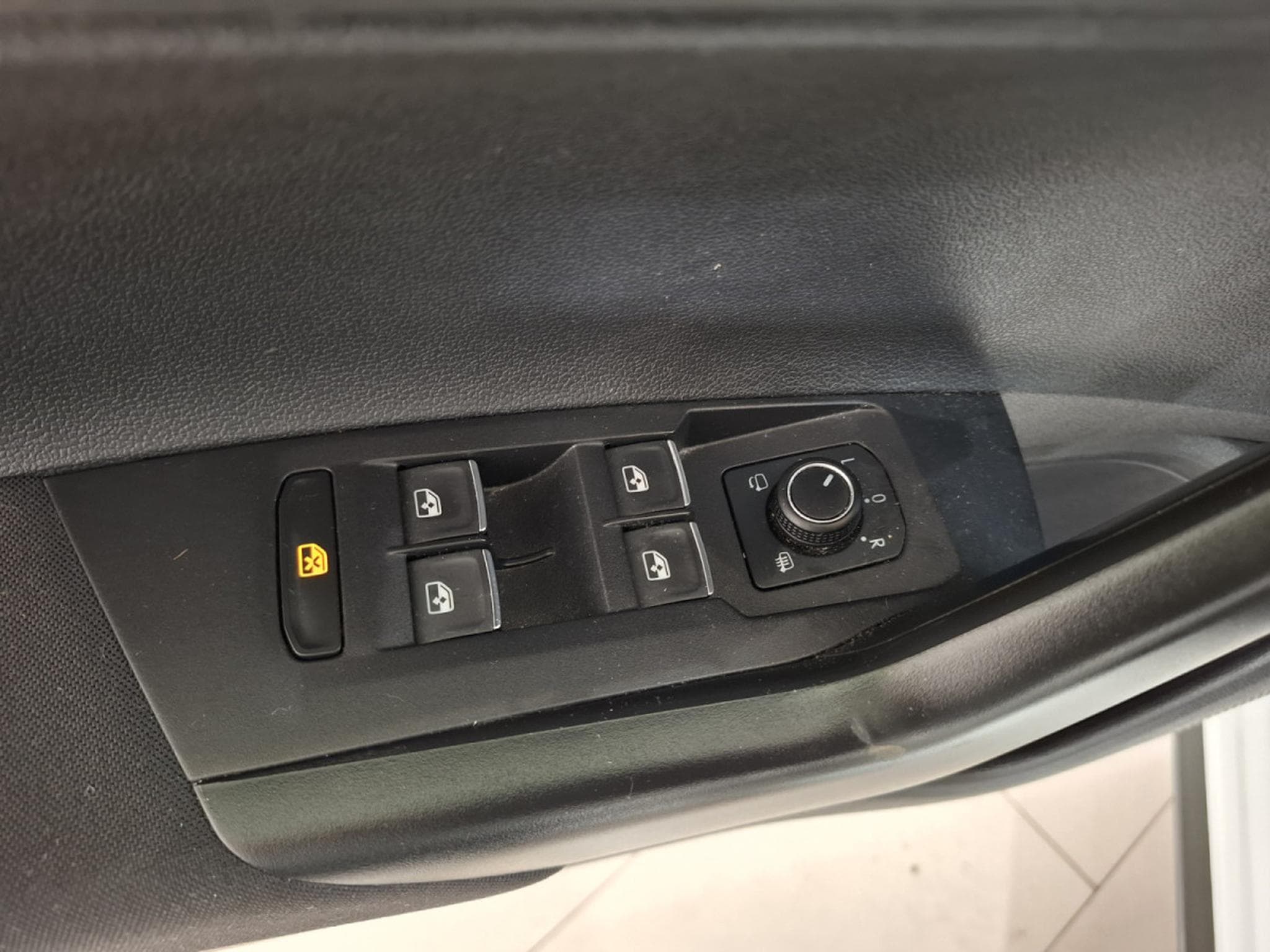 VW Polo 2.0 GTI 200 DSG,1 HAND, NAVI, KEYLESS, CARPLAY, (2019) - Foto 6