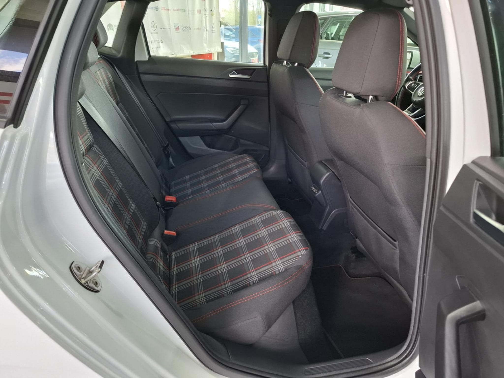 VW Polo 2.0 GTI 200 DSG,1 HAND, NAVI, KEYLESS, CARPLAY, (2019) - Foto 7