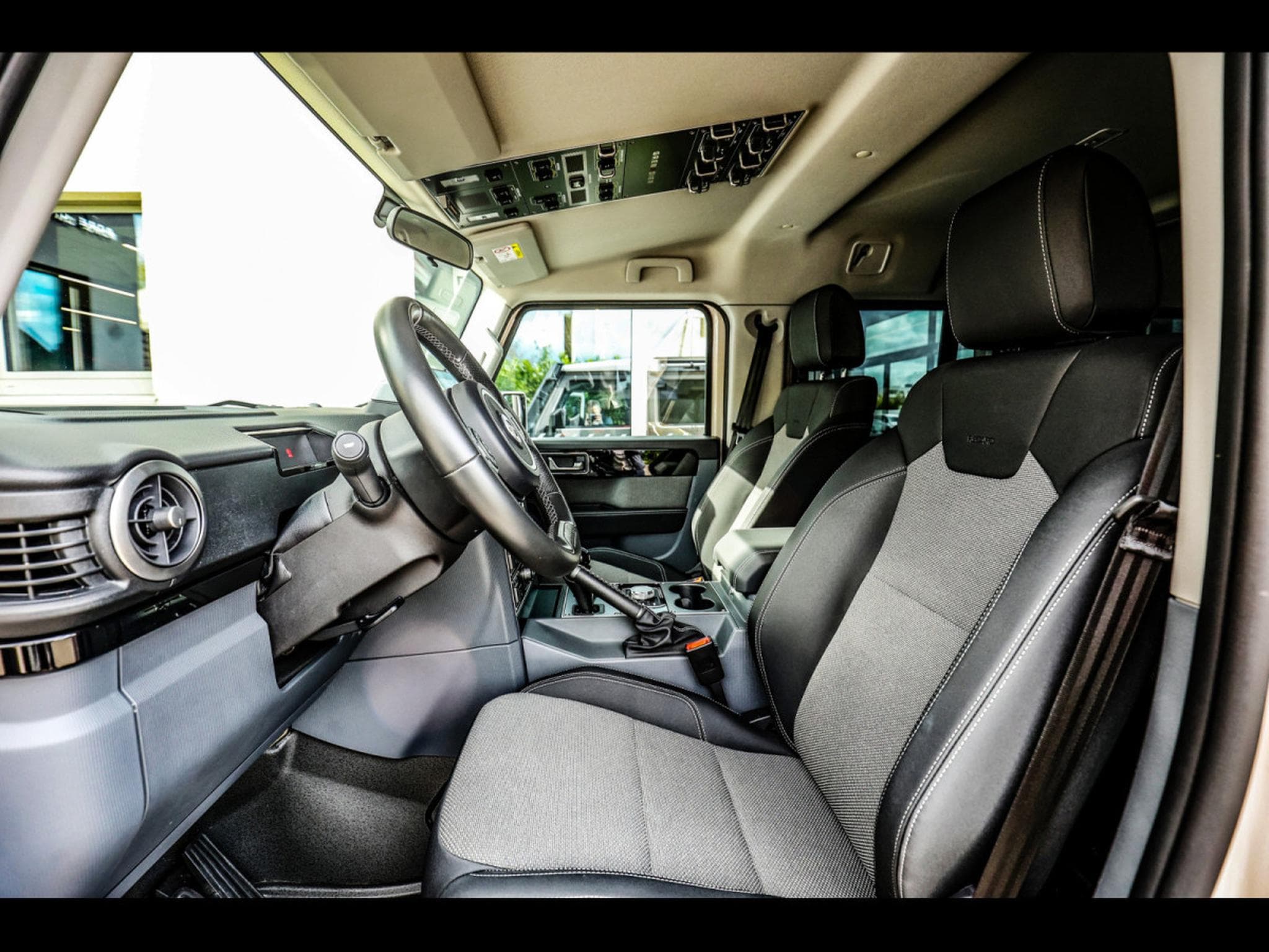 Ineos Grenadier STATION WAGON 3.0 TWIN-TURBO DIESEL TRIALMASTER EDITION – WA (2023) - Foto 10