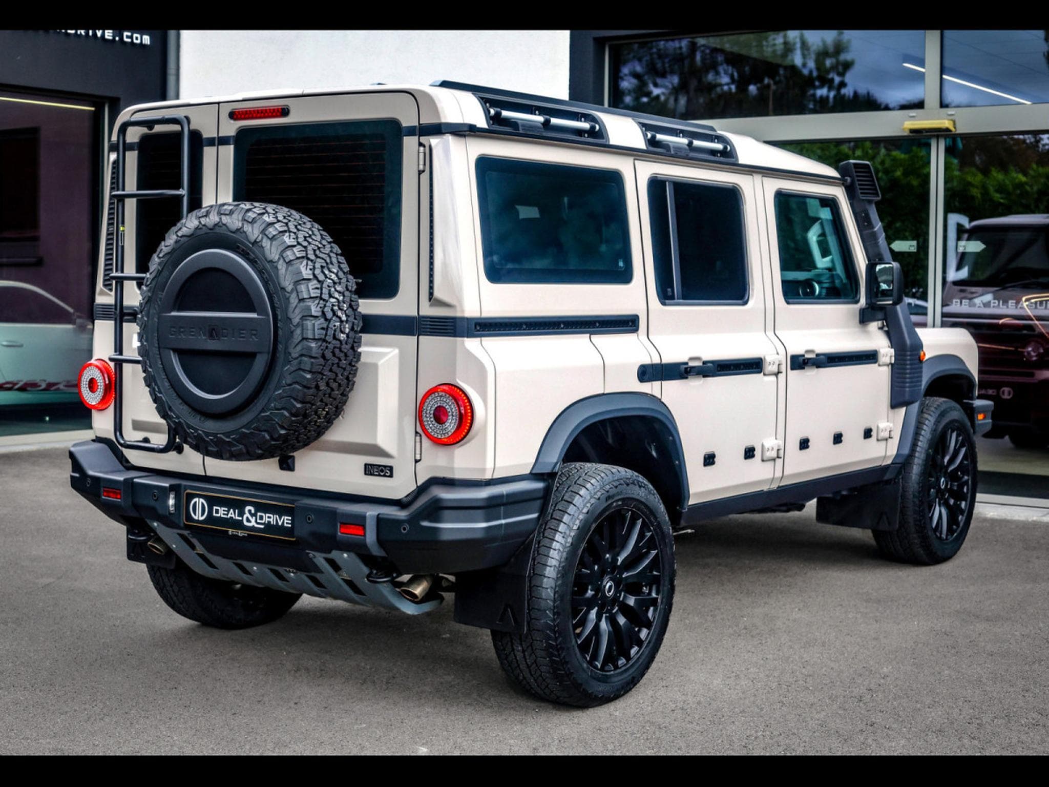 Ineos Grenadier STATION WAGON 3.0 TWIN-TURBO DIESEL TRIALMASTER EDITION – WA (2023) - Foto 7